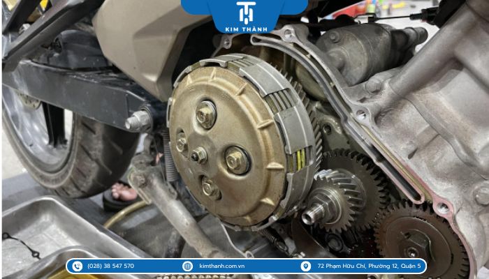 Exciter có thể bị tuột nồi nếu có âm thanh lạ ở khu vực bộ nồi