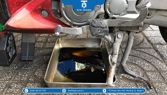 Chảy dầu đến ảnh hưởng hiệu suất, gây hư hỏng động cơ và nguy cơ cháy nổ