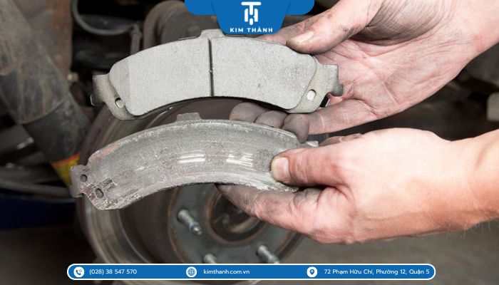 Cách khắc phục thắng xe máy kêu két két