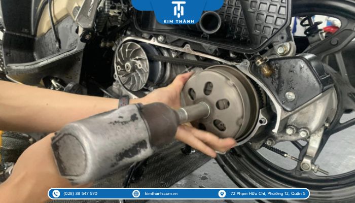 Cách khắc phục xe tay ga bị ngập