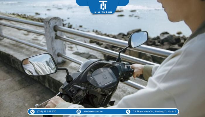 Quy định tiêu chuẩn lắp gương xe máy