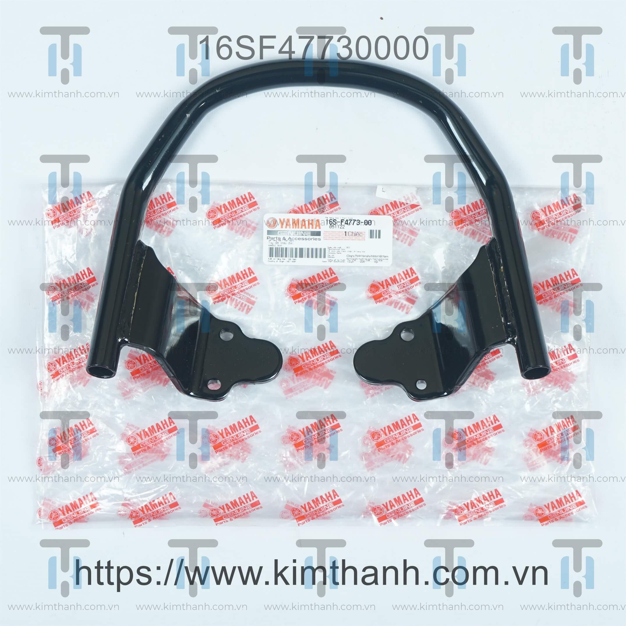 Cản đen bóng Taurus