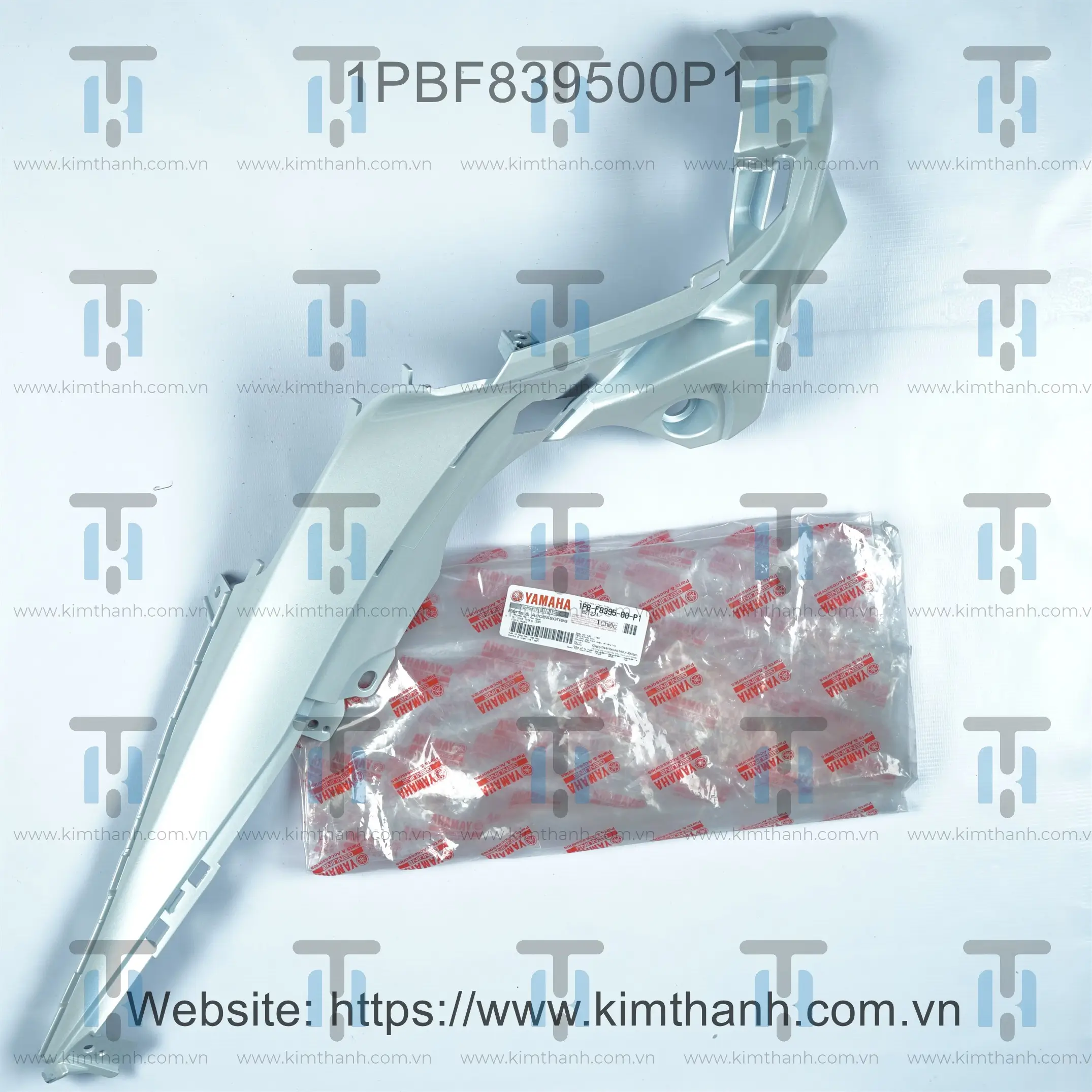 Mỏ cày trắng xanh phải Jupiter Fi 2014