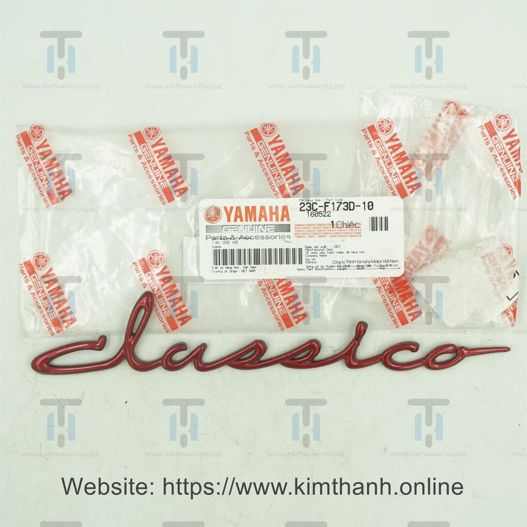 Tem ốp sườn đỏ trái Classico