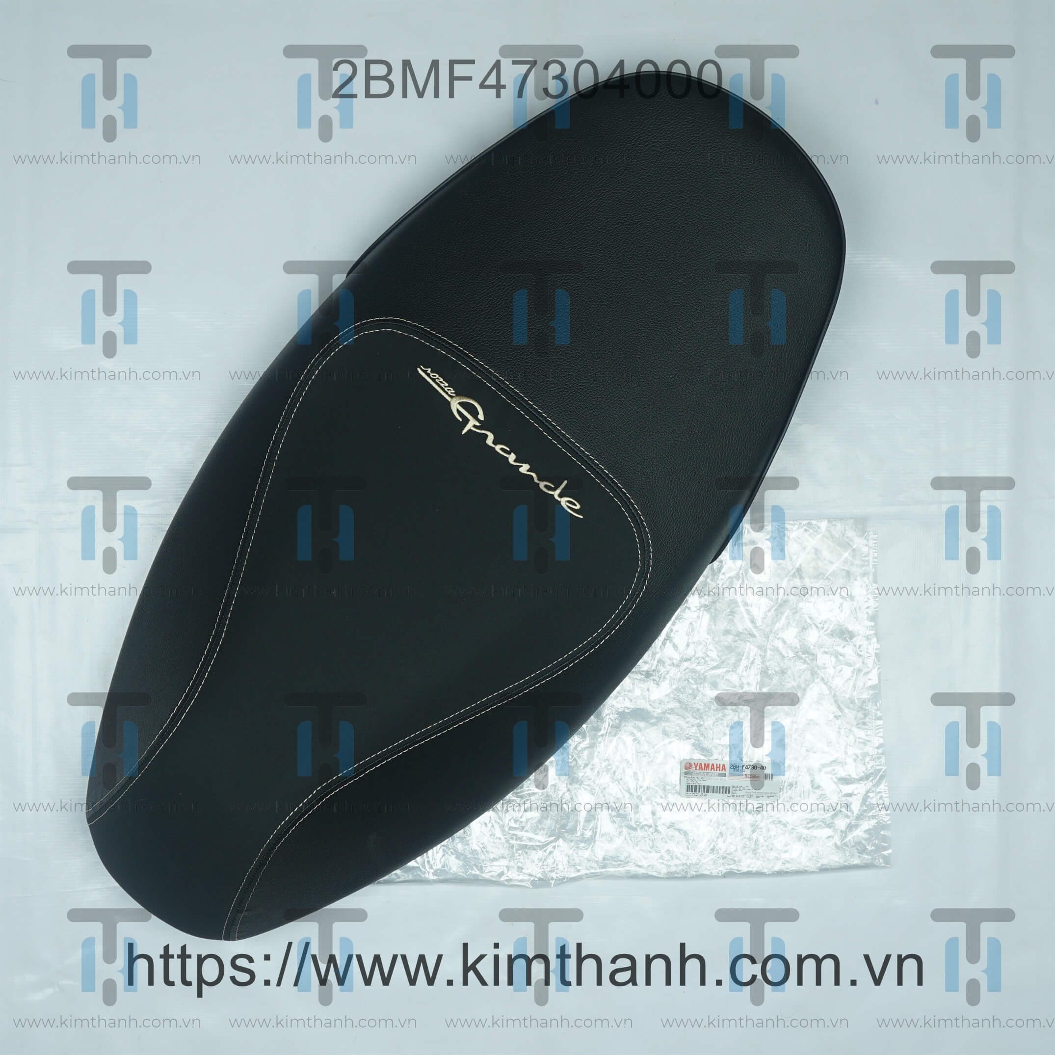 Yên đen chữ vàng không tem Nozza Grande 2015