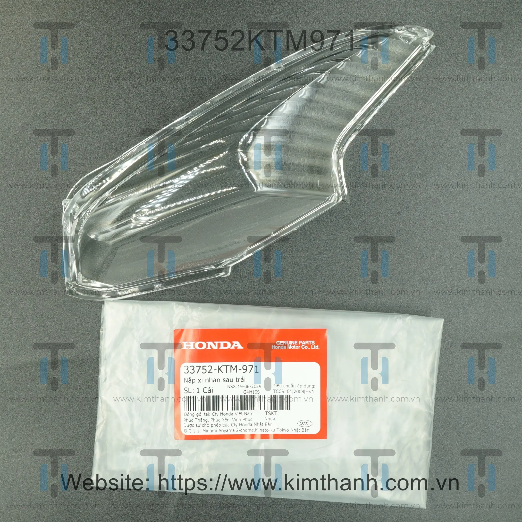 Chụp xi nhan sau trái Future Neo 2005
