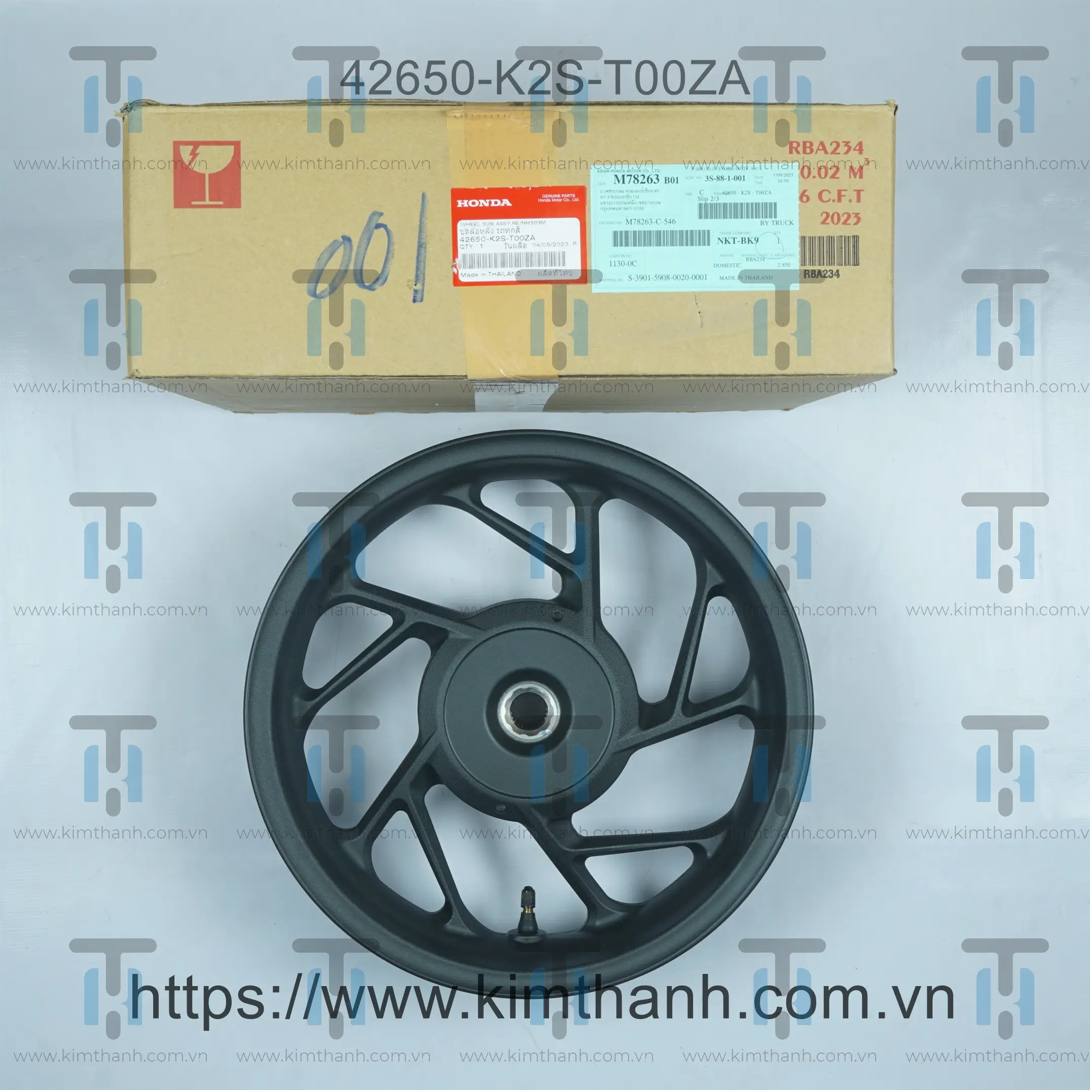 CLK22-Mâm sau TL đen - CBS