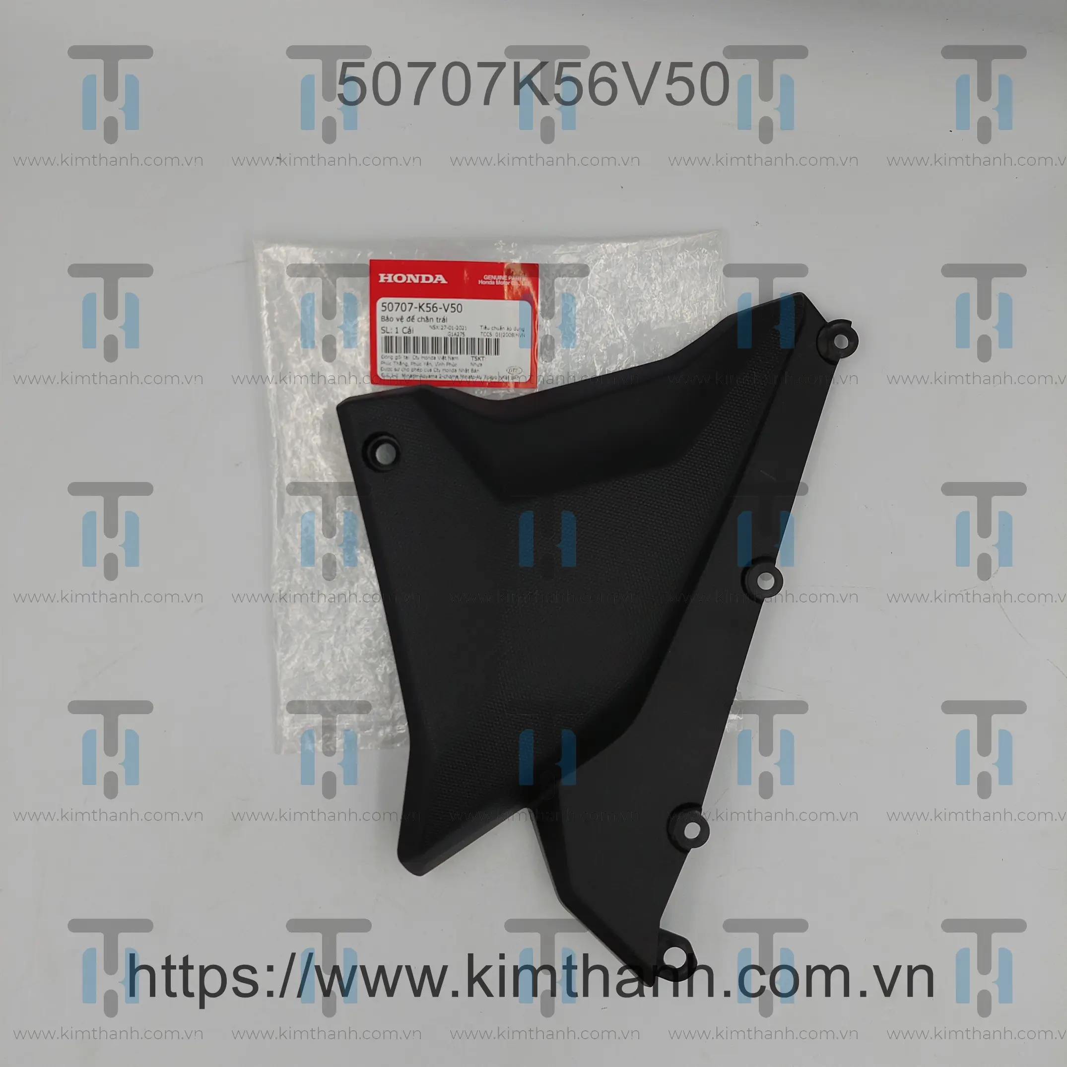 Cốp bình trên đen mờ trái Winner 2019 V2