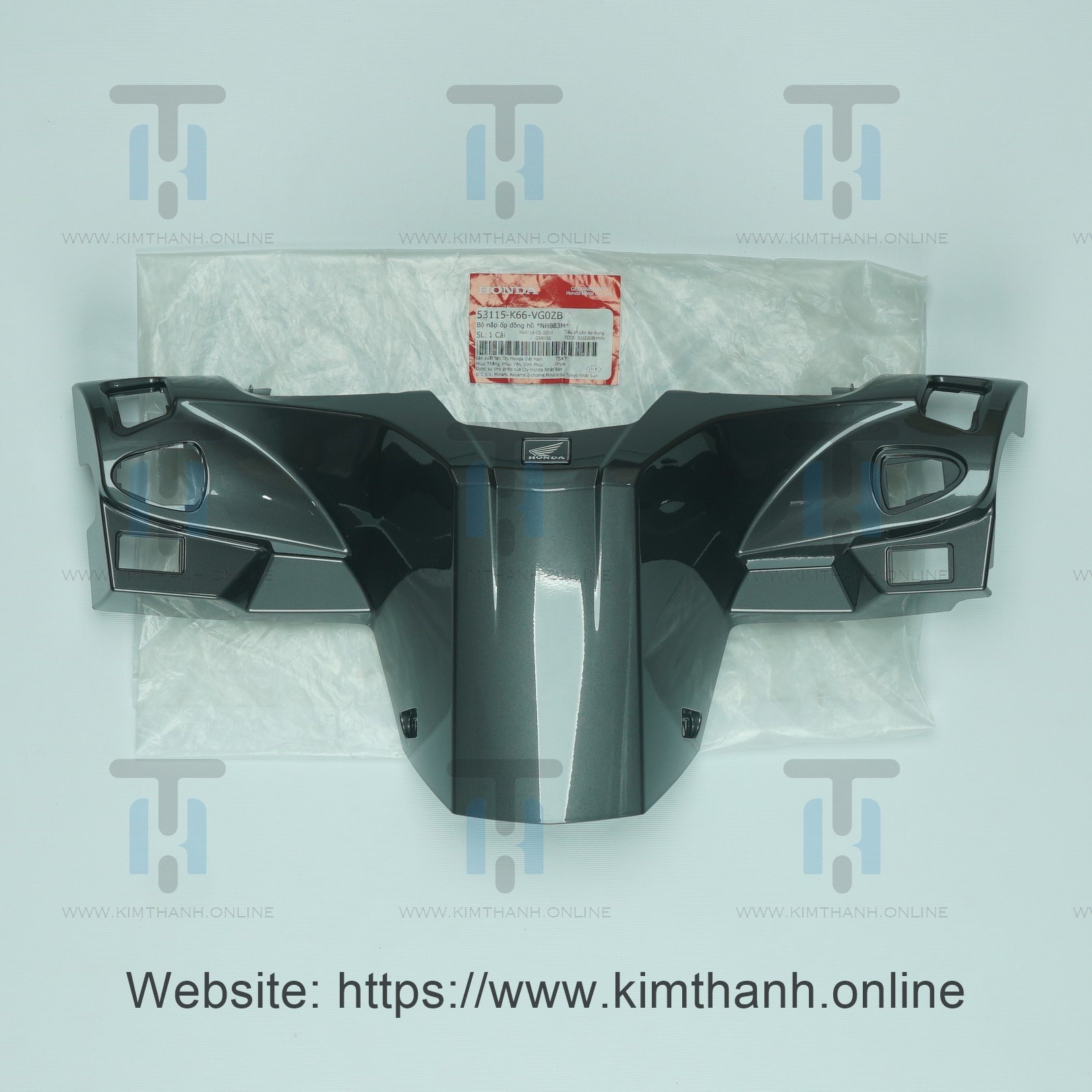 Nắp ốp sau tay lái (ốp đầu sau) màu xám đậm 3D có tem cho Air Blade 2016