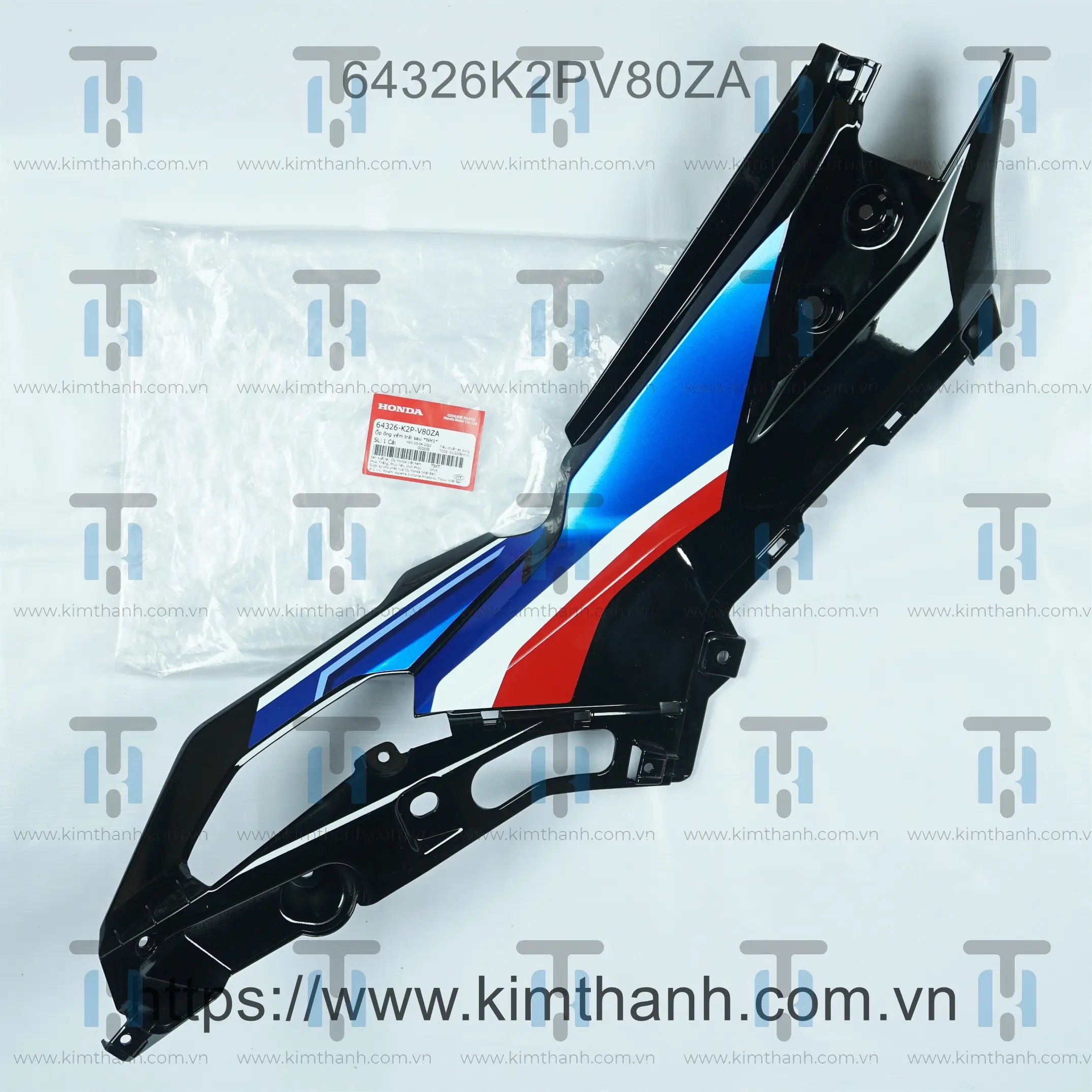 Bụng đen trái tem giấy xanh đỏ Winner 2021 V3