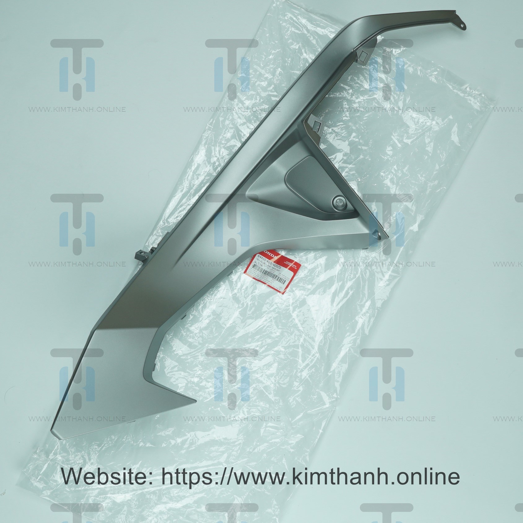 Ốp hông yếm bên phải cho xe Air Blade 2016 màu bạc mờ