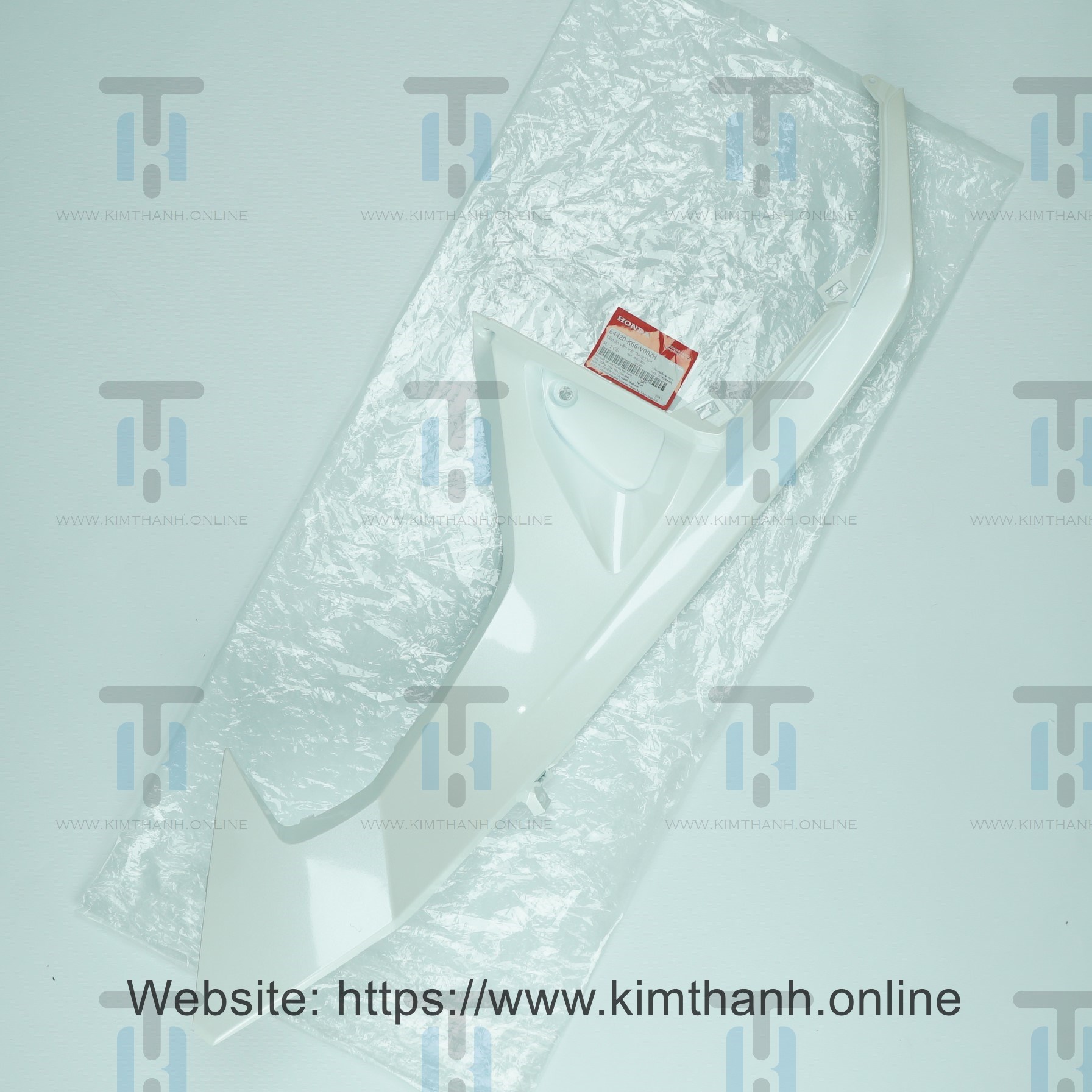 Ốp hông yếm bên phải màu trắng cho xe Air Blade 2016