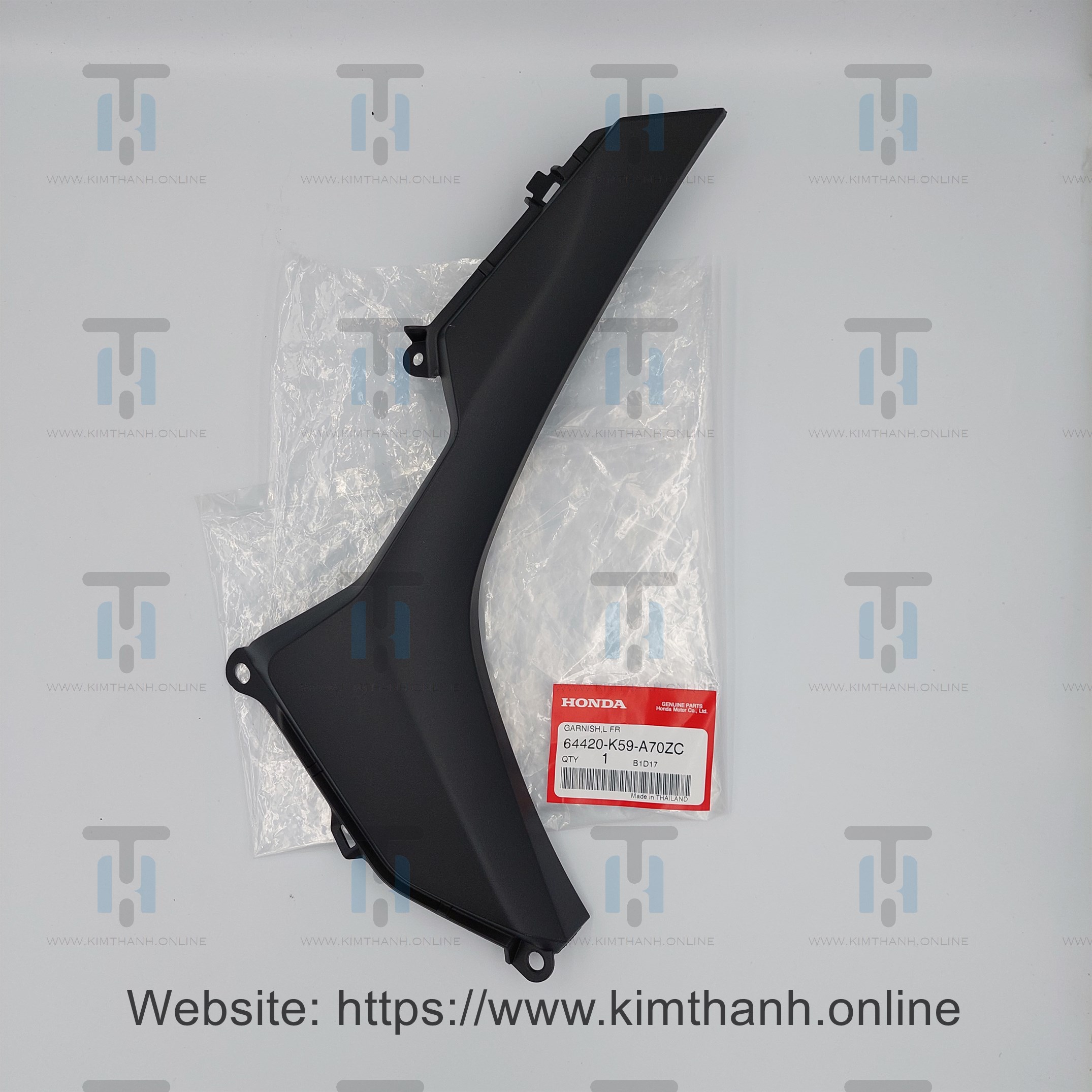 Nẹp bững lớn đen mờ trái Click Honda Thái 2018 - 2021