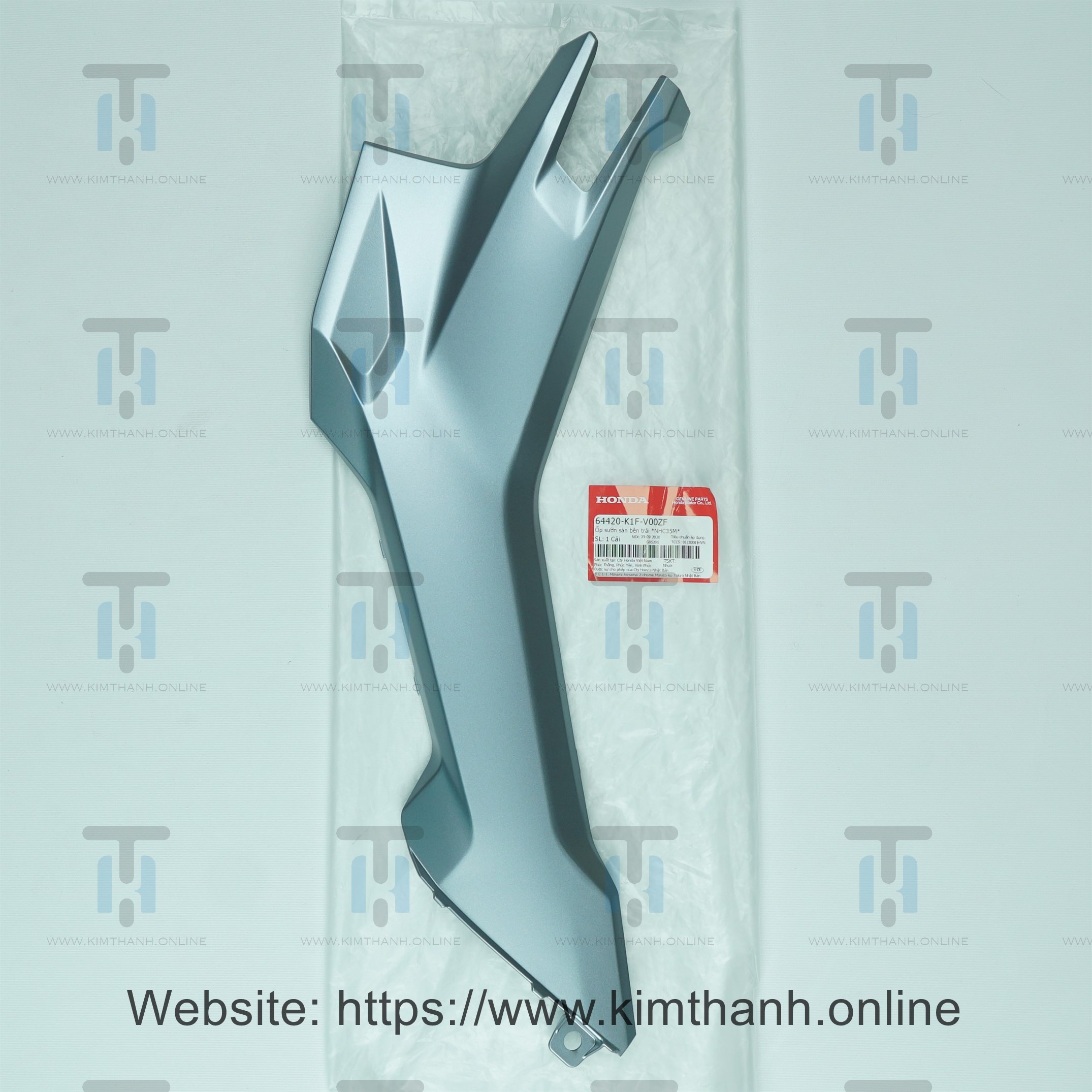 Ốp hông yếm bên trái màu bạc mờ xe Air Blade 2020