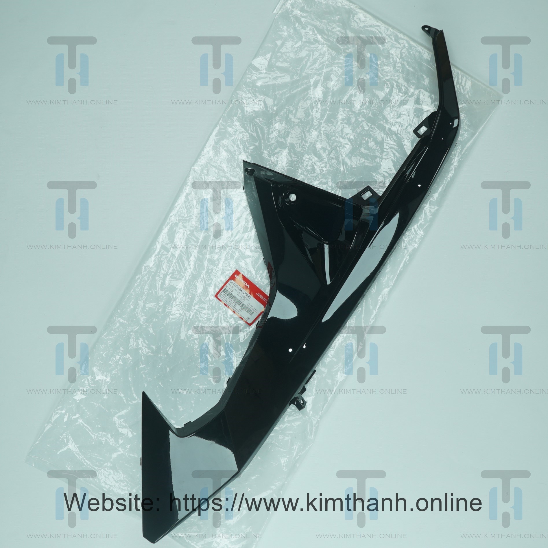 Ốp hông yếm bên TRÁI đen bóng Air Blade 2016