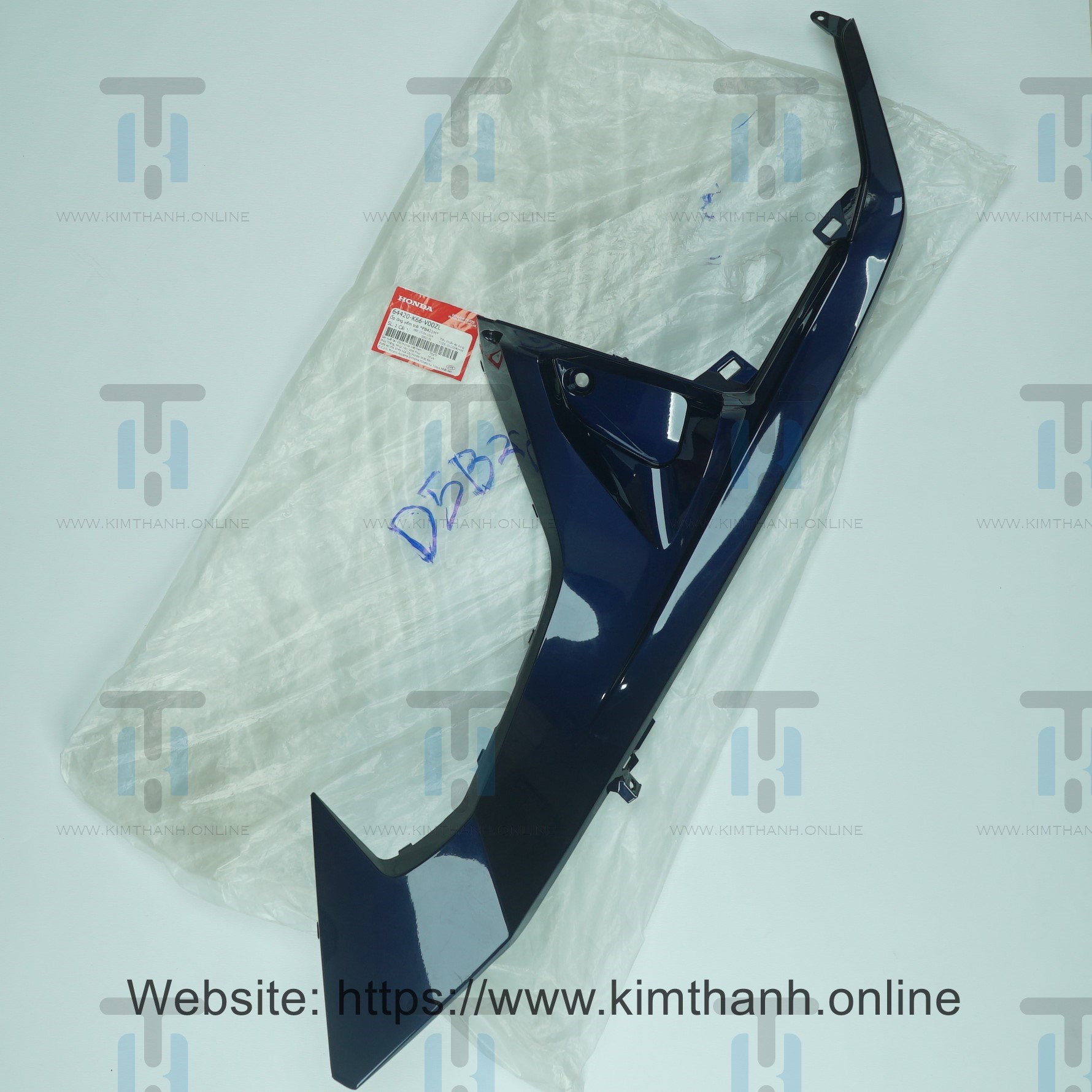 Ốp hông yếm bên TRÁI xanh mực Air Blade 2016