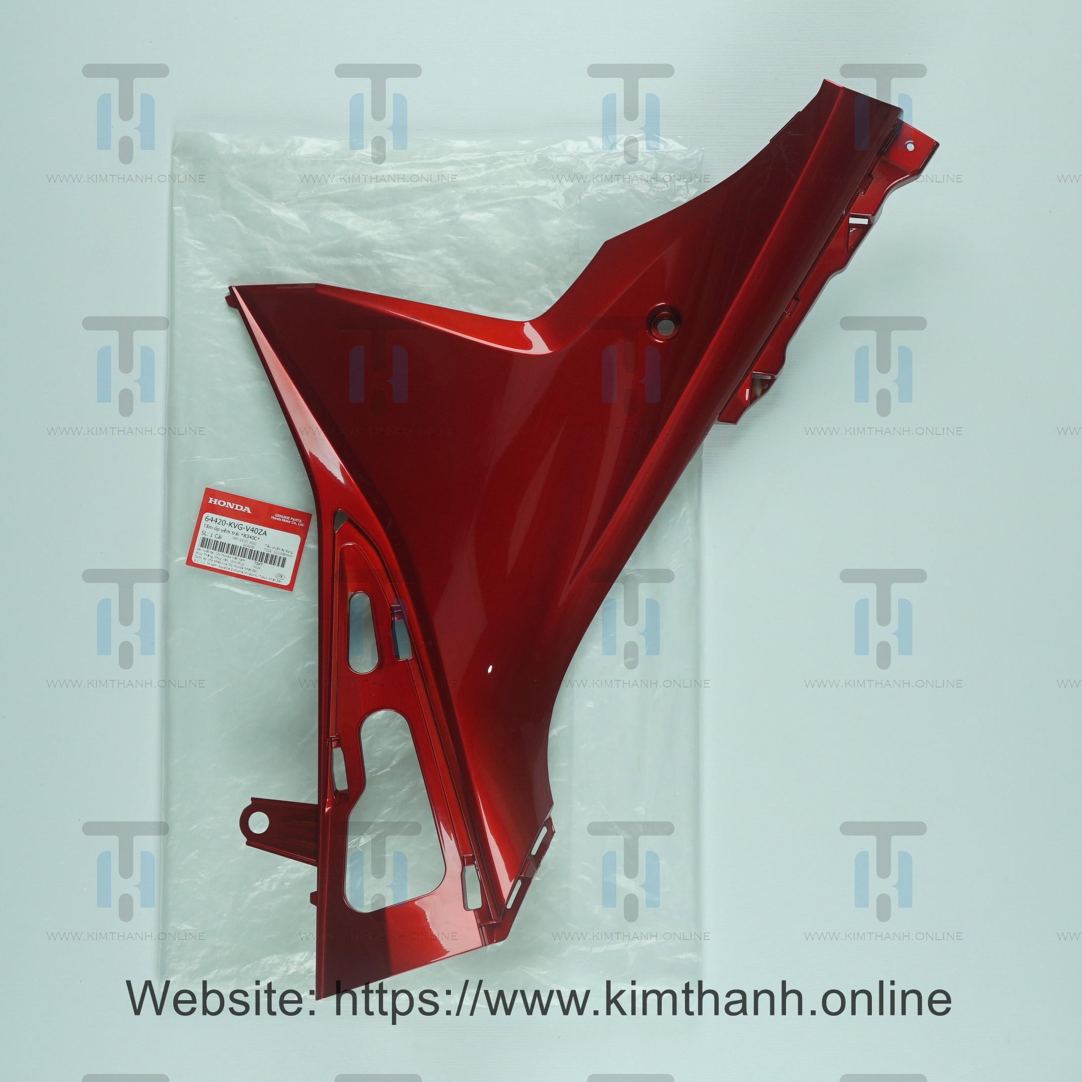 Cốp đỏ trái Air Blade 2011 2012 đầu bò