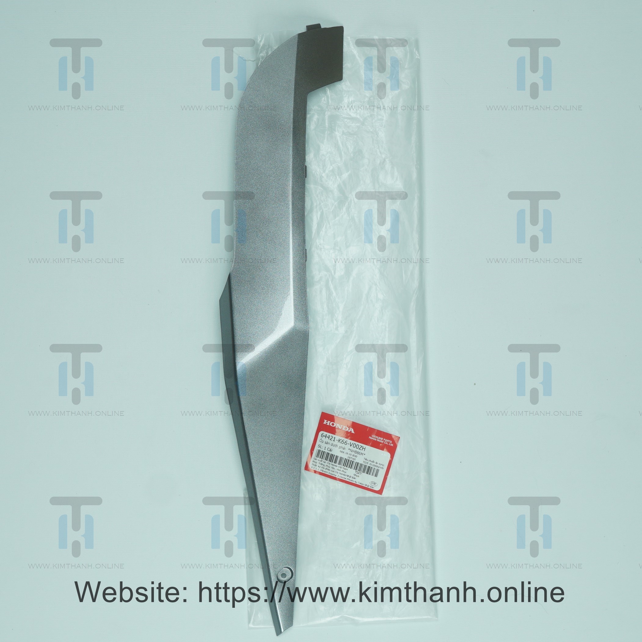 Ốp nẹp sàn dưới bên phải màu môn cho xe Air Blade 2016