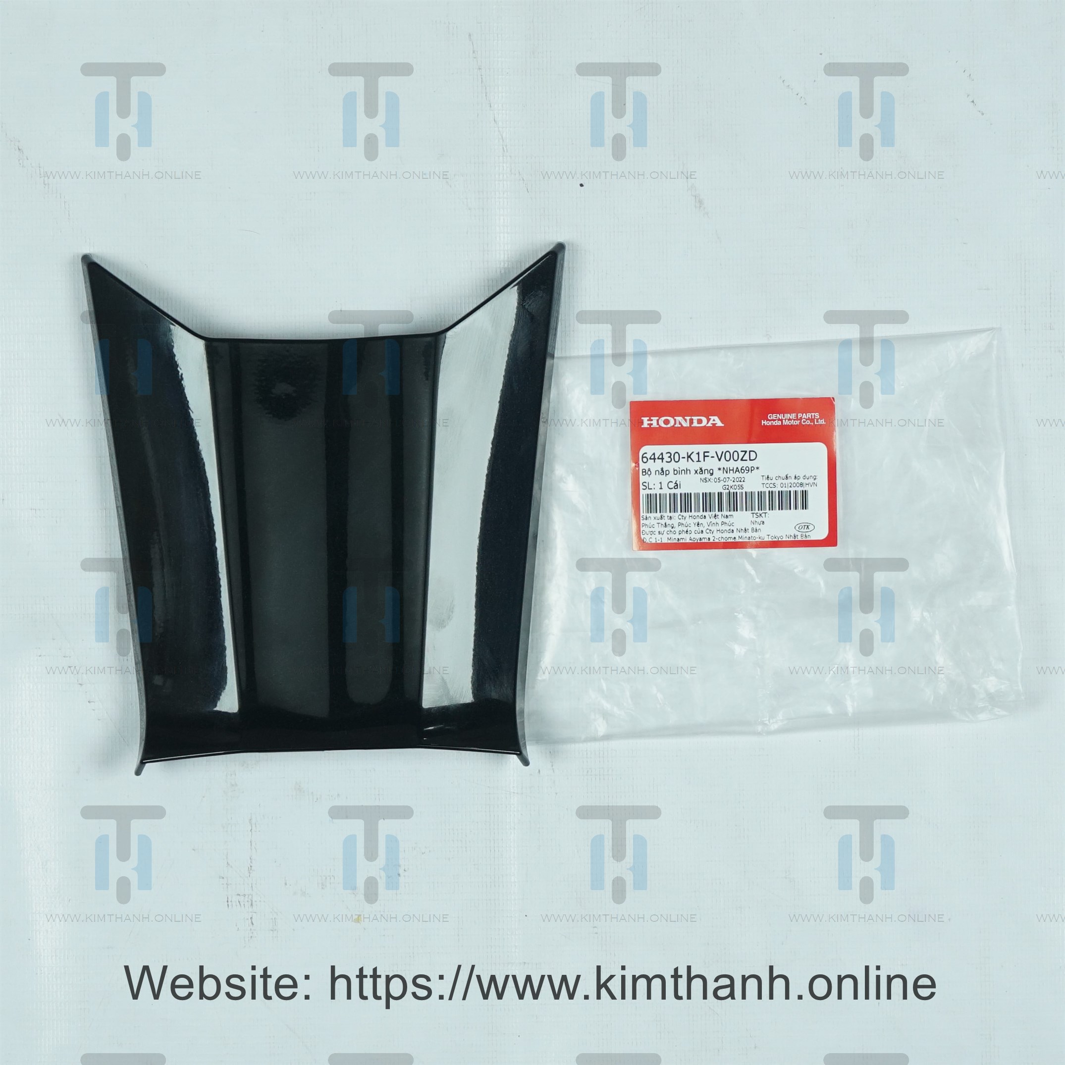 Nắp xăng màu đen bóng (NHA69P) xe Air Blade 2020