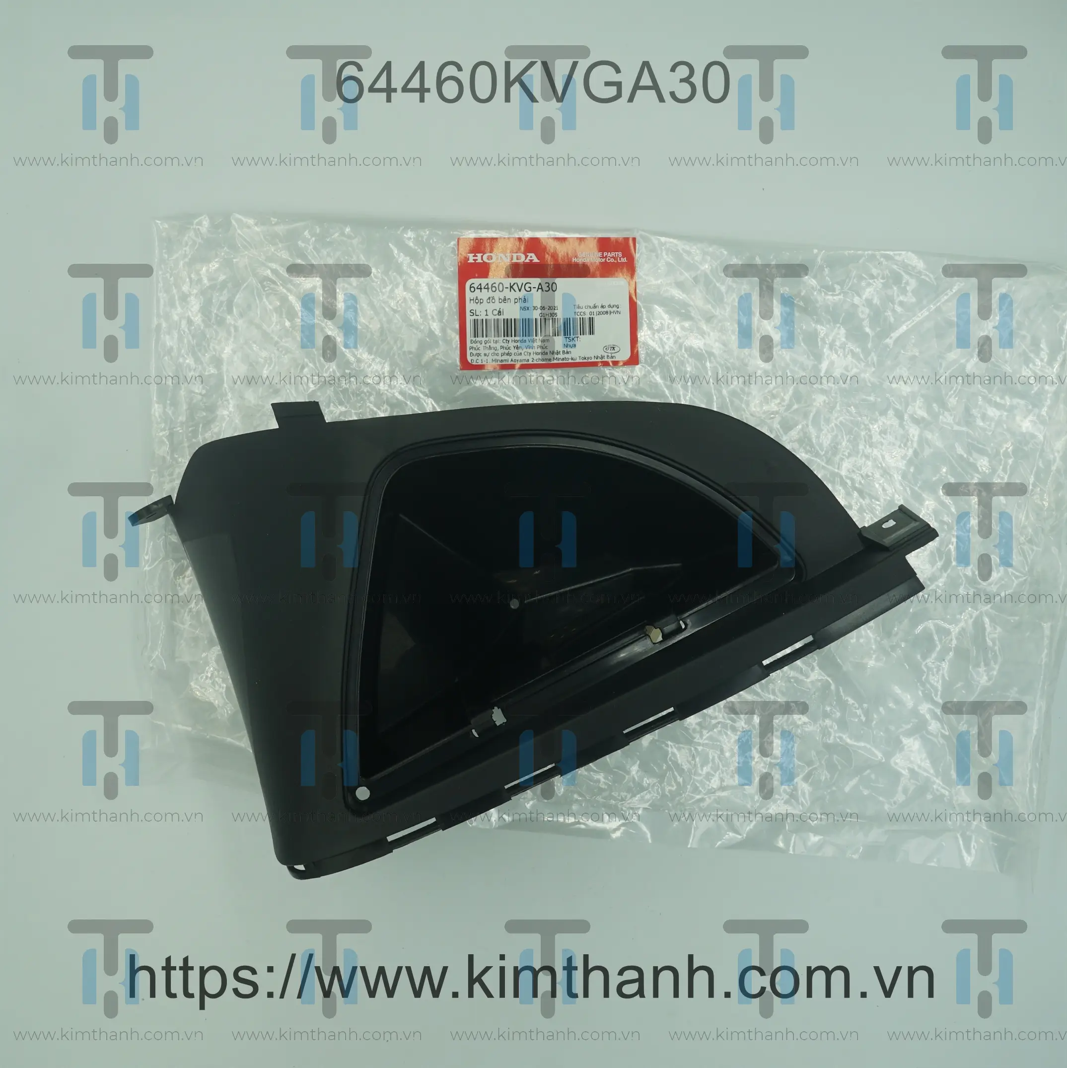 Gác chân em bé Fi phải không nắp Air Blade đời đầu