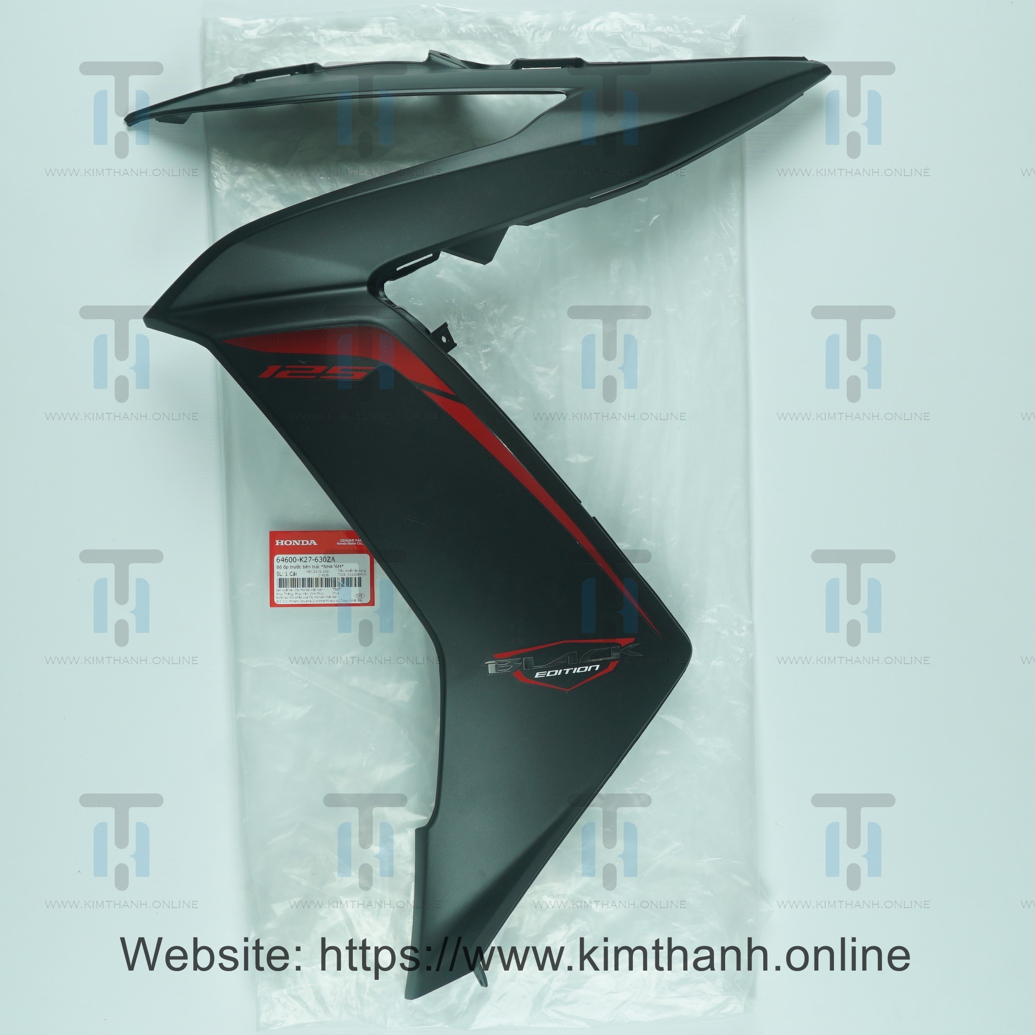 Ốp pha đèn đen mờ trái tem đỏ Air Blade 2013 - 2015 đèn cầu