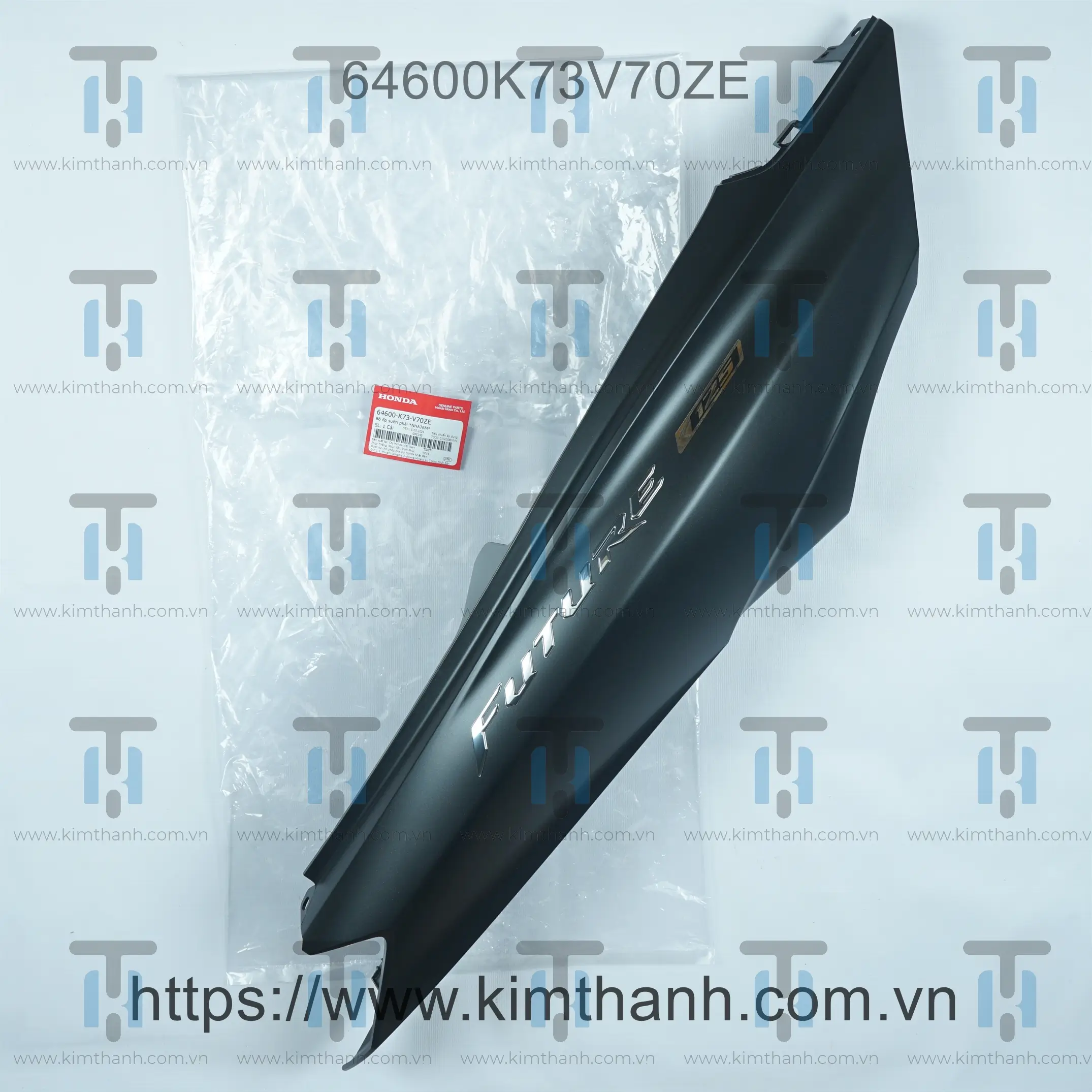 Ốp sườn đen mờ phải tem 2022 Future LED 2019