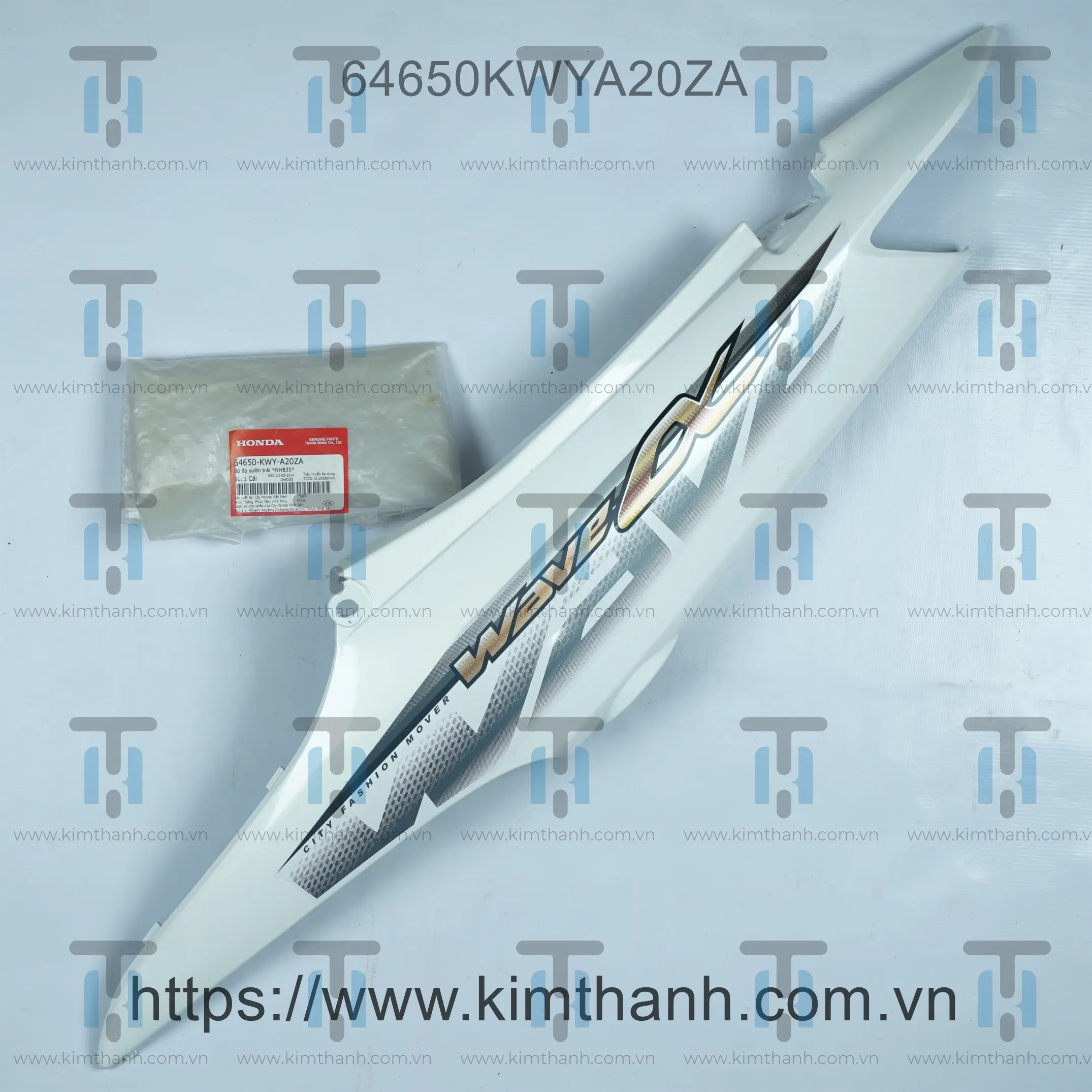 Ốp sườn trắng trái có tem 2012 Wave Alpha 2006
