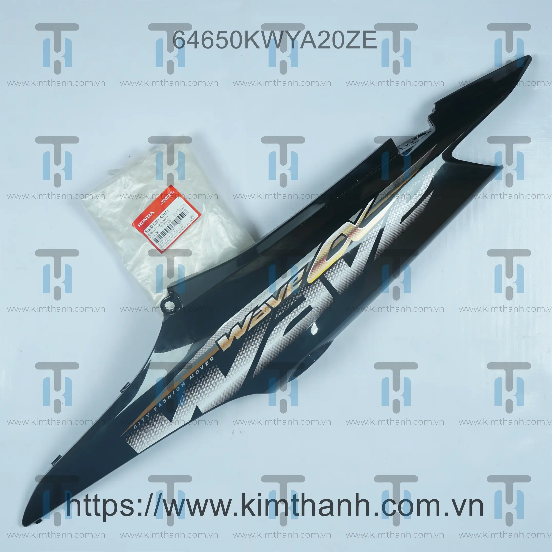 Ốp sườn đen trái có tem 2012 Wave Alpha 2006
