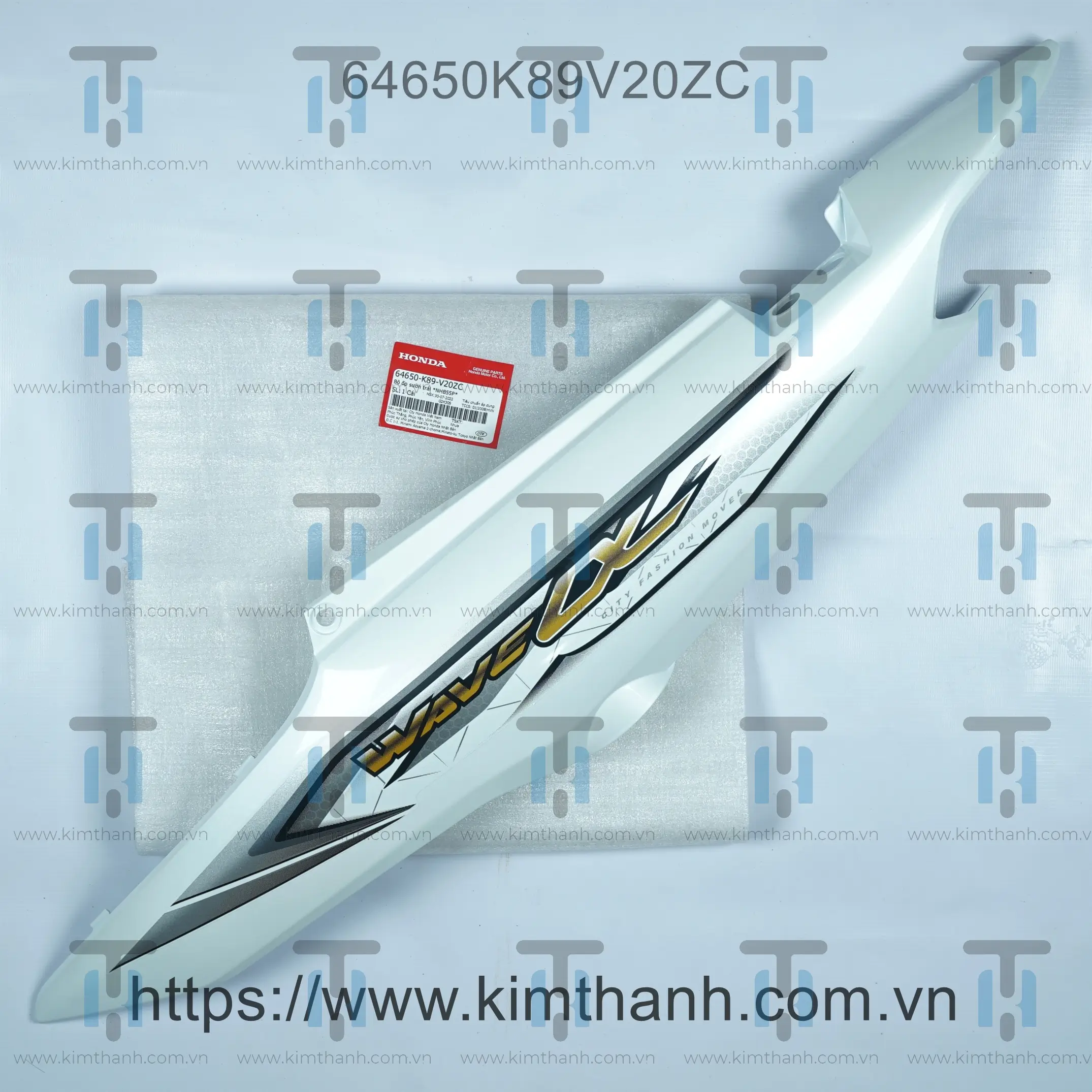 Ốp sườn trắng trái tem 2018 Wave Alpha 2017 LED