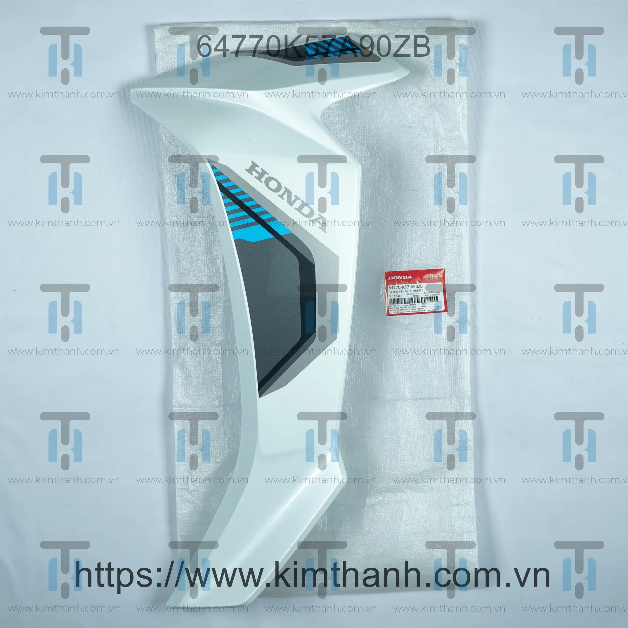 Bững ngoài trắng trái tem xanh 2020 Wave Blade 2017