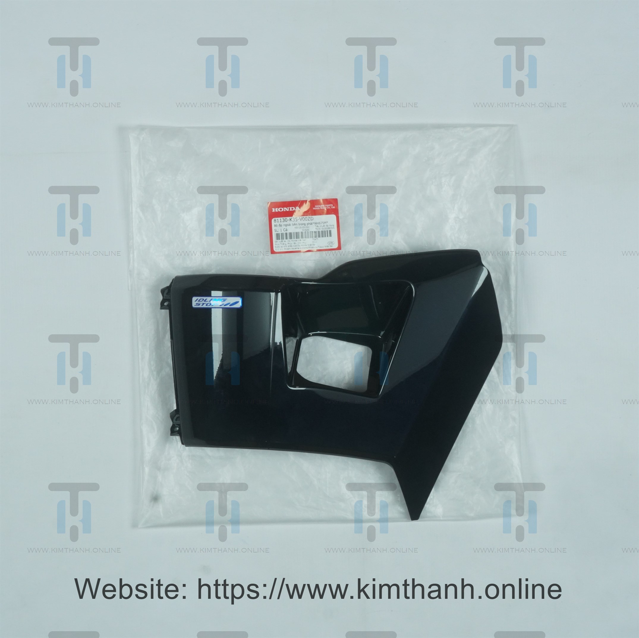 Nắp cốp đen bóng phải PCX 2015 - LED