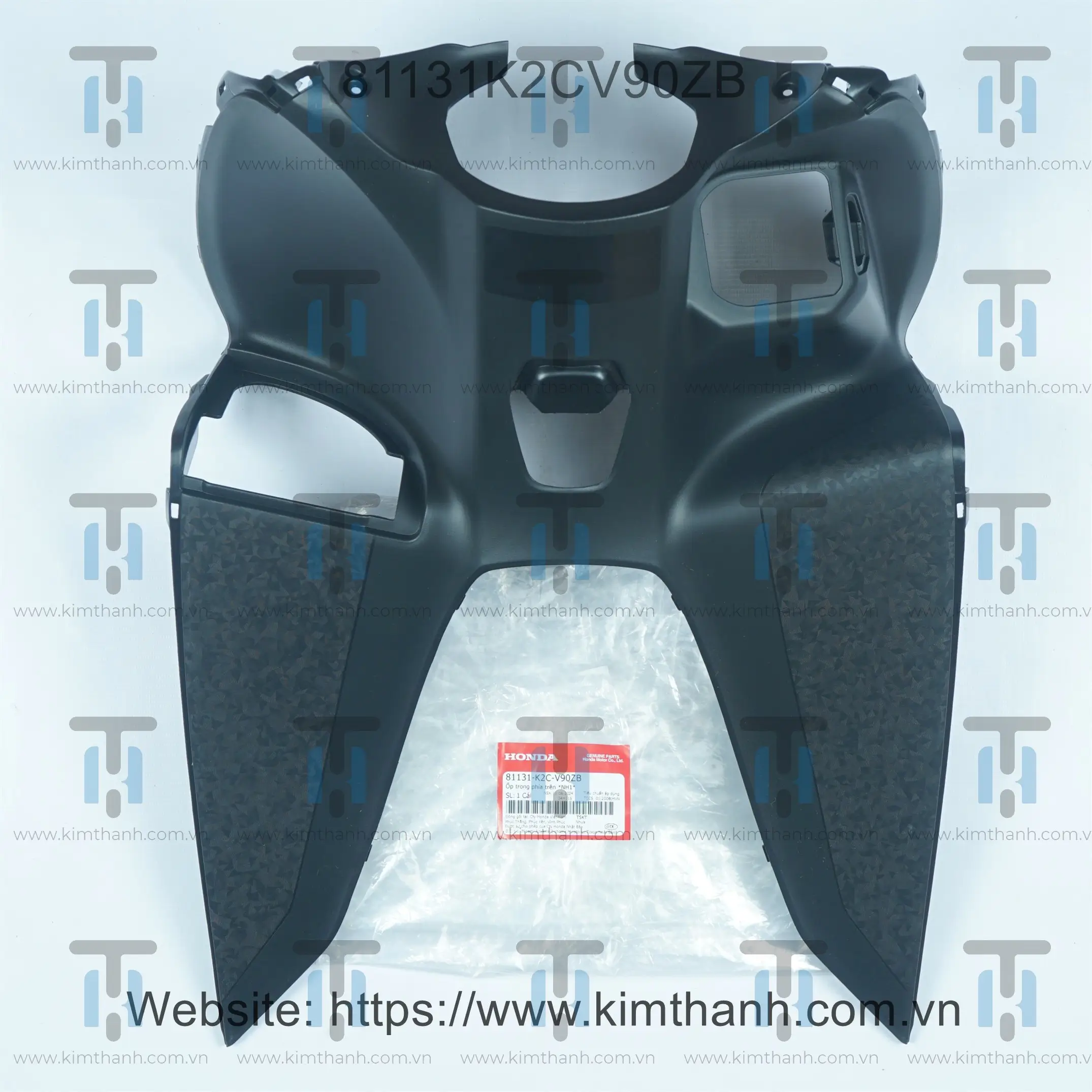 Cốp trên đen carbon Vision 2021 LED