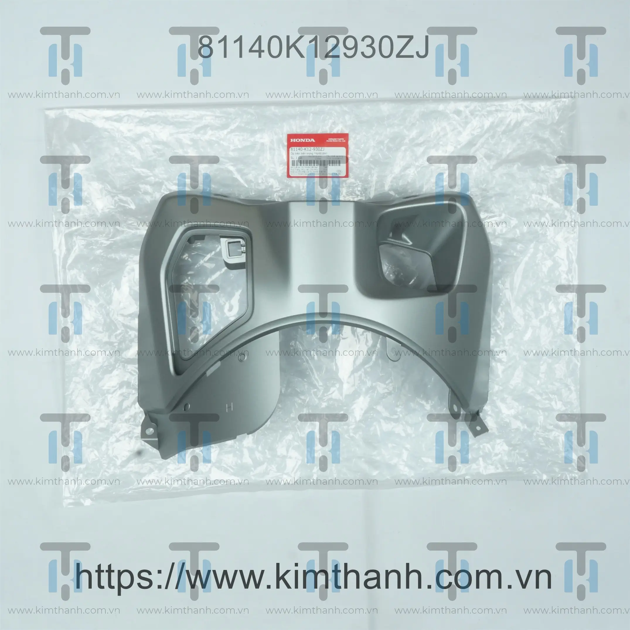 Cốp trên bạc - khóa từ đen Lead 2013 - 125cc