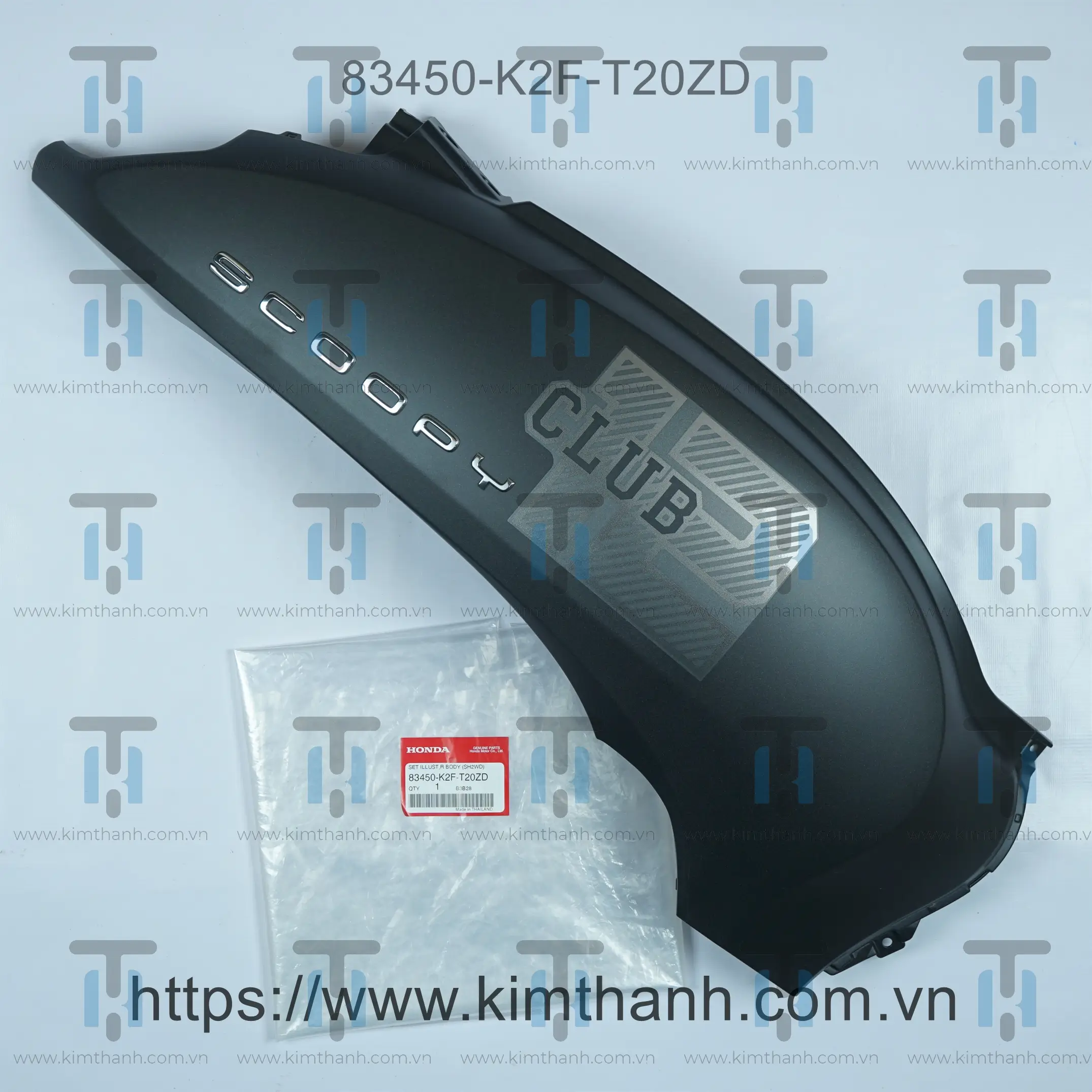 Ốp sườn Thái Lan đen mờ phải tem Club12 - 2021 Scoopy 2021 - đời sau