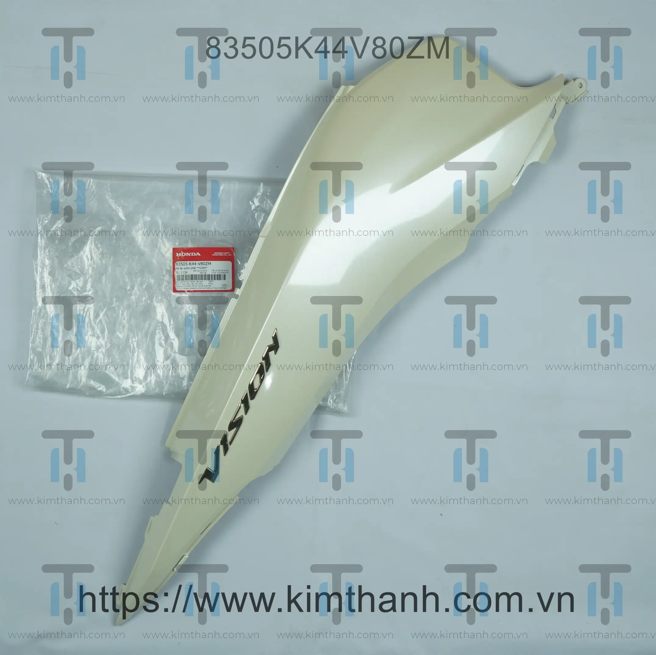Ốp sườn kem phải tem vàng Vision 2015