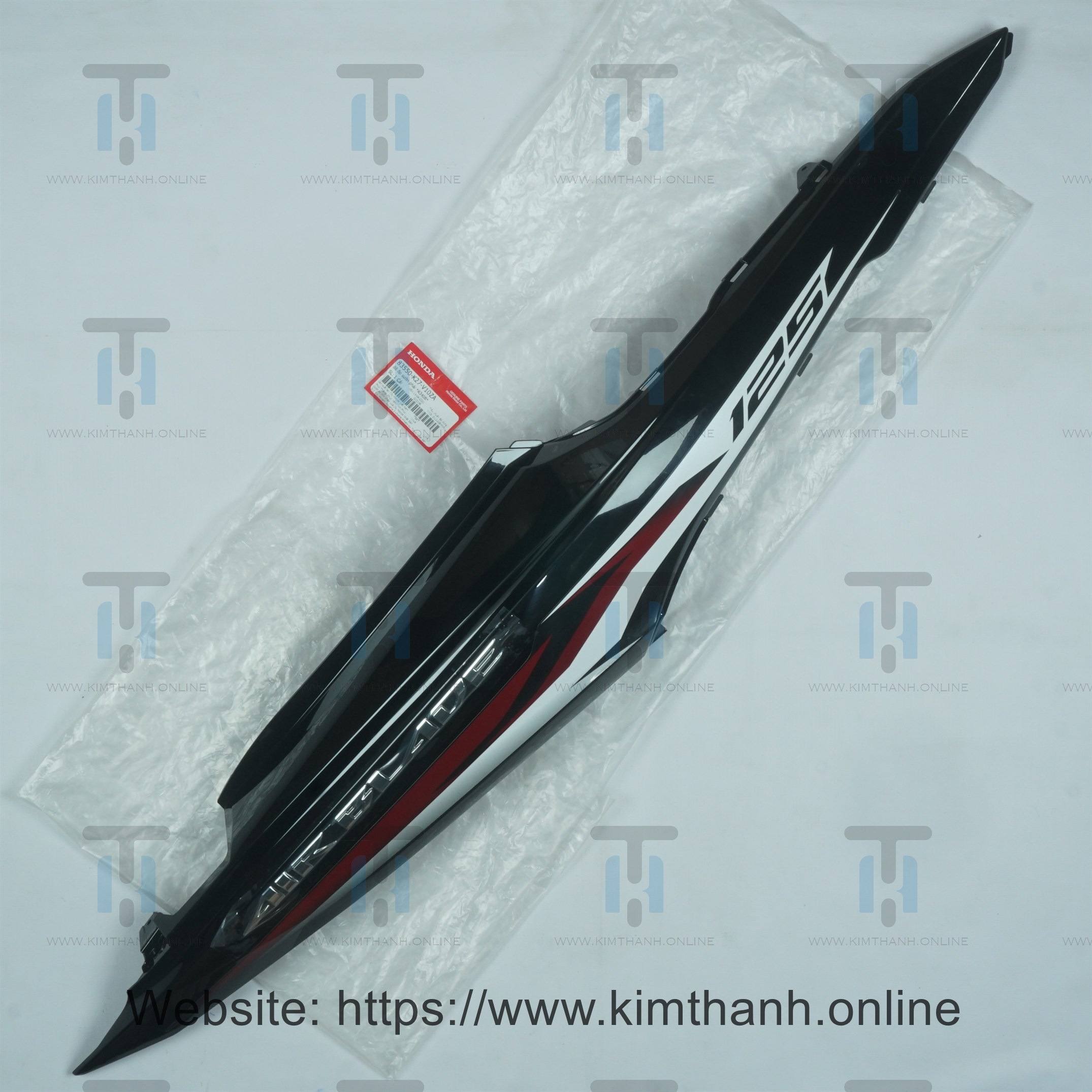 Ốp sườn đen phải tem đỏ Air Blade 2013 - 2015 đèn cầu