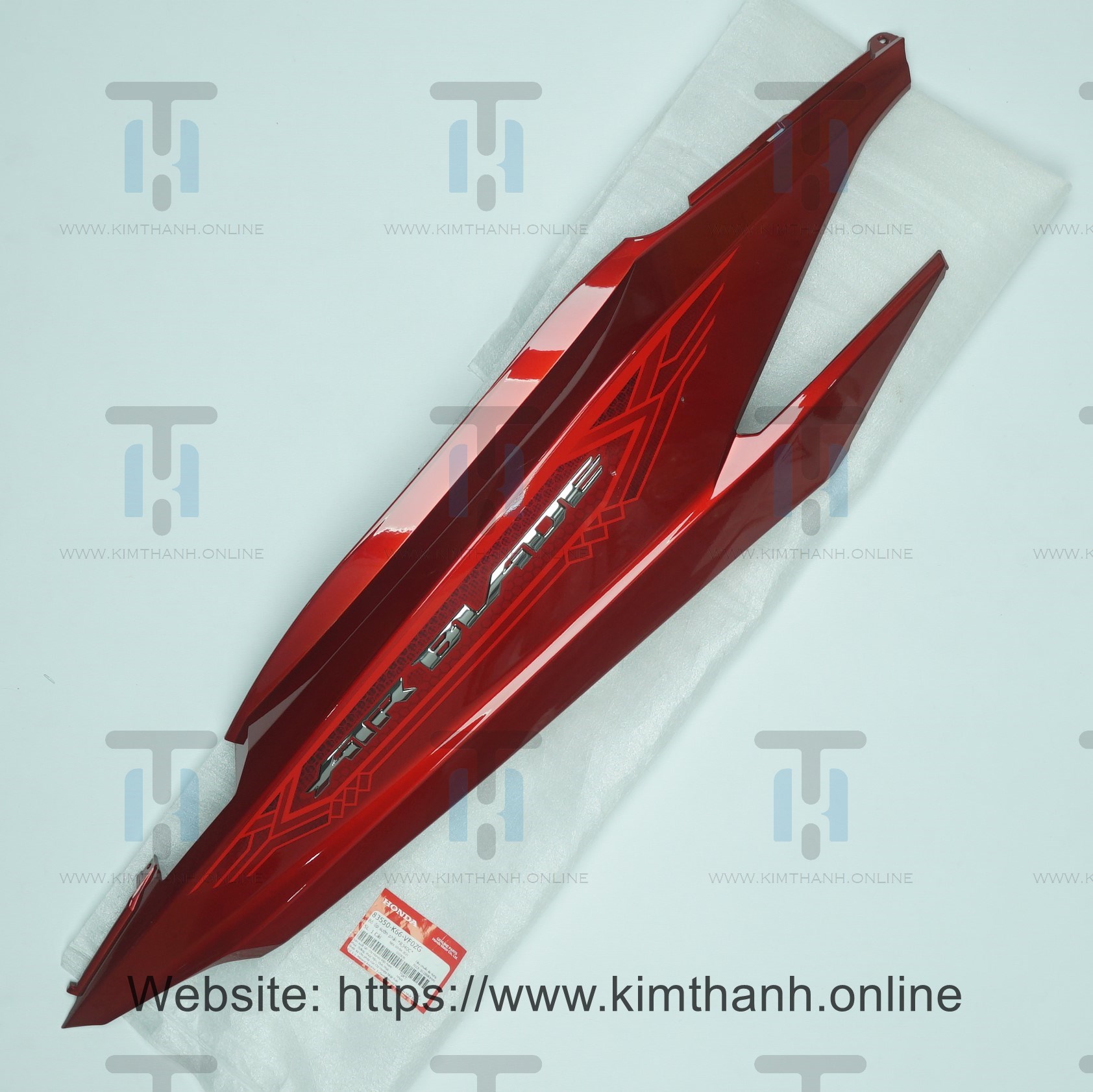 Ốp sườn tươi phải tem lập thể 2018 Air Blade 2016 - 2019 đèn LED
