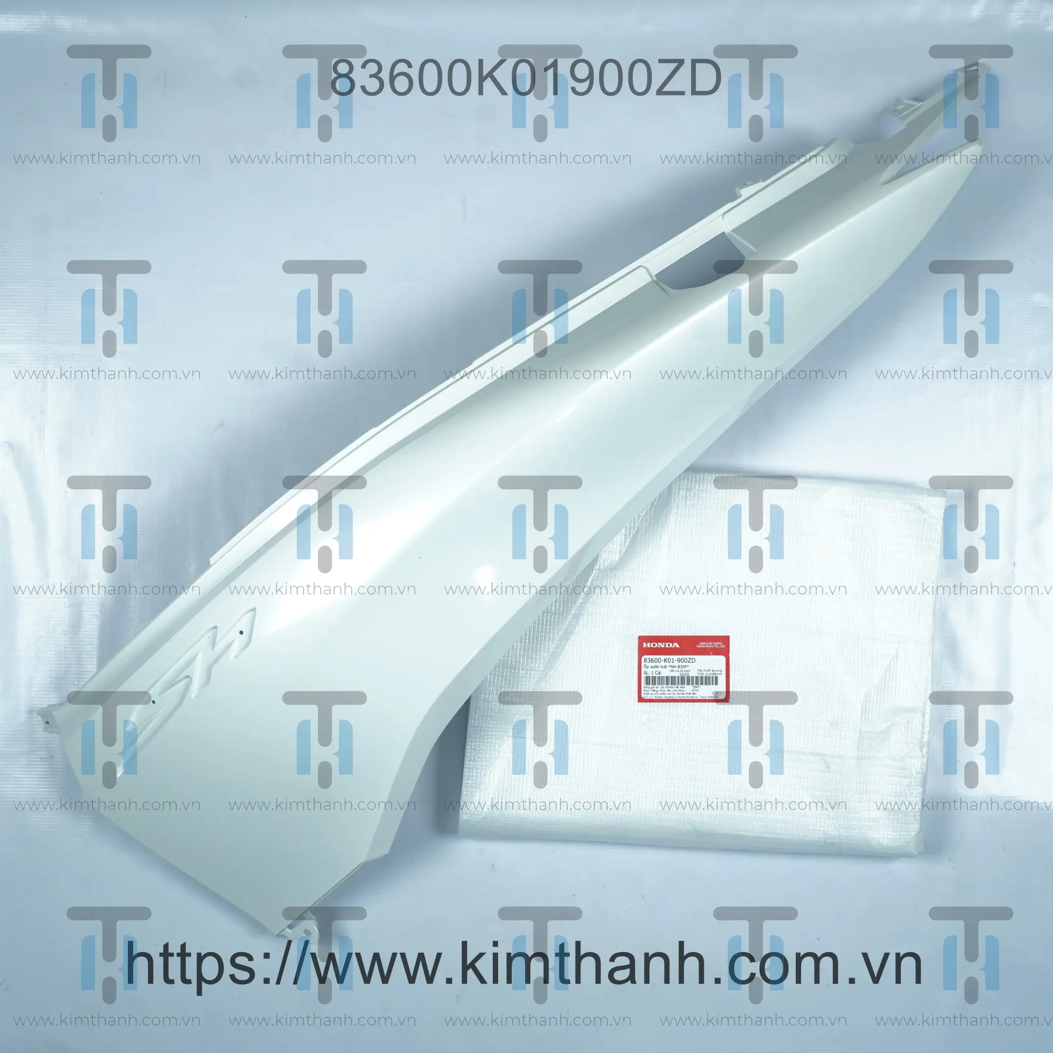 Ốp sườn trắng trái không tem SH Việt 2012