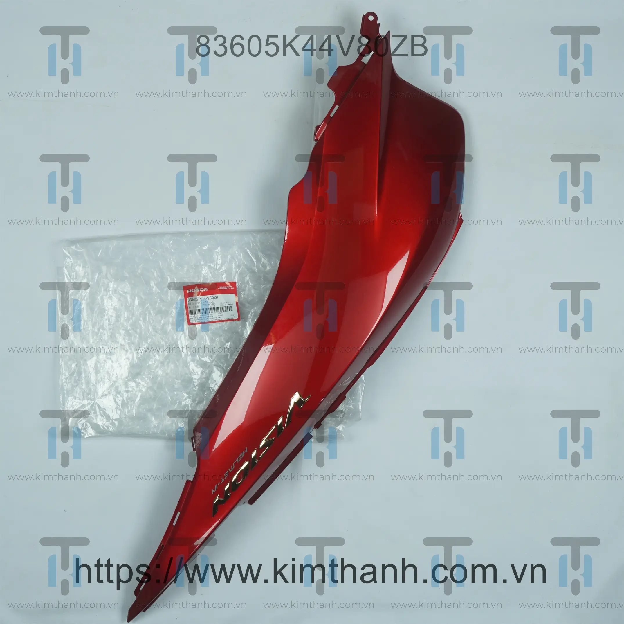 Ốp sườn tươi trái tem vàng, chữ Helmet Vision 2015