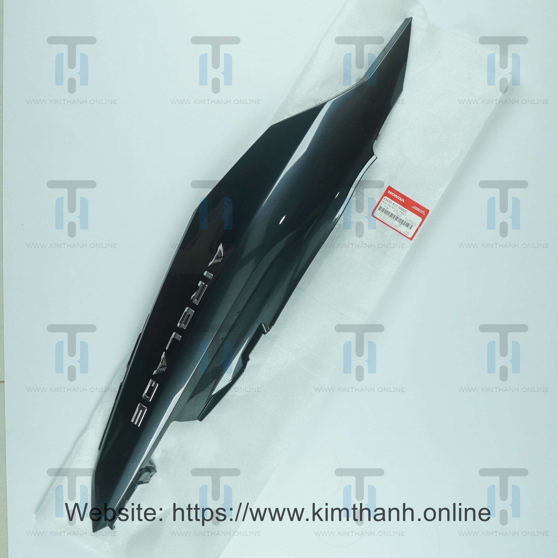 Ốp sườn 150 xám lợt trái tem trắng Air Blade 2020 - 2021 đèn LED
