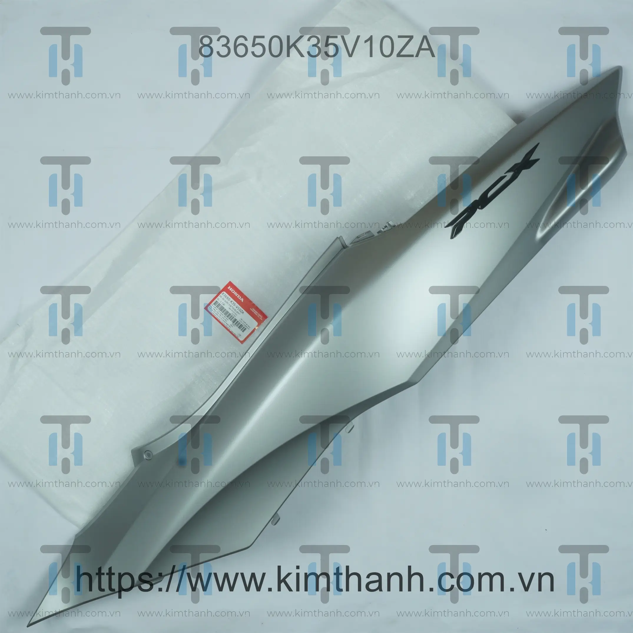 Ốp sườn bạc mờ trái PCX 2015 - LED