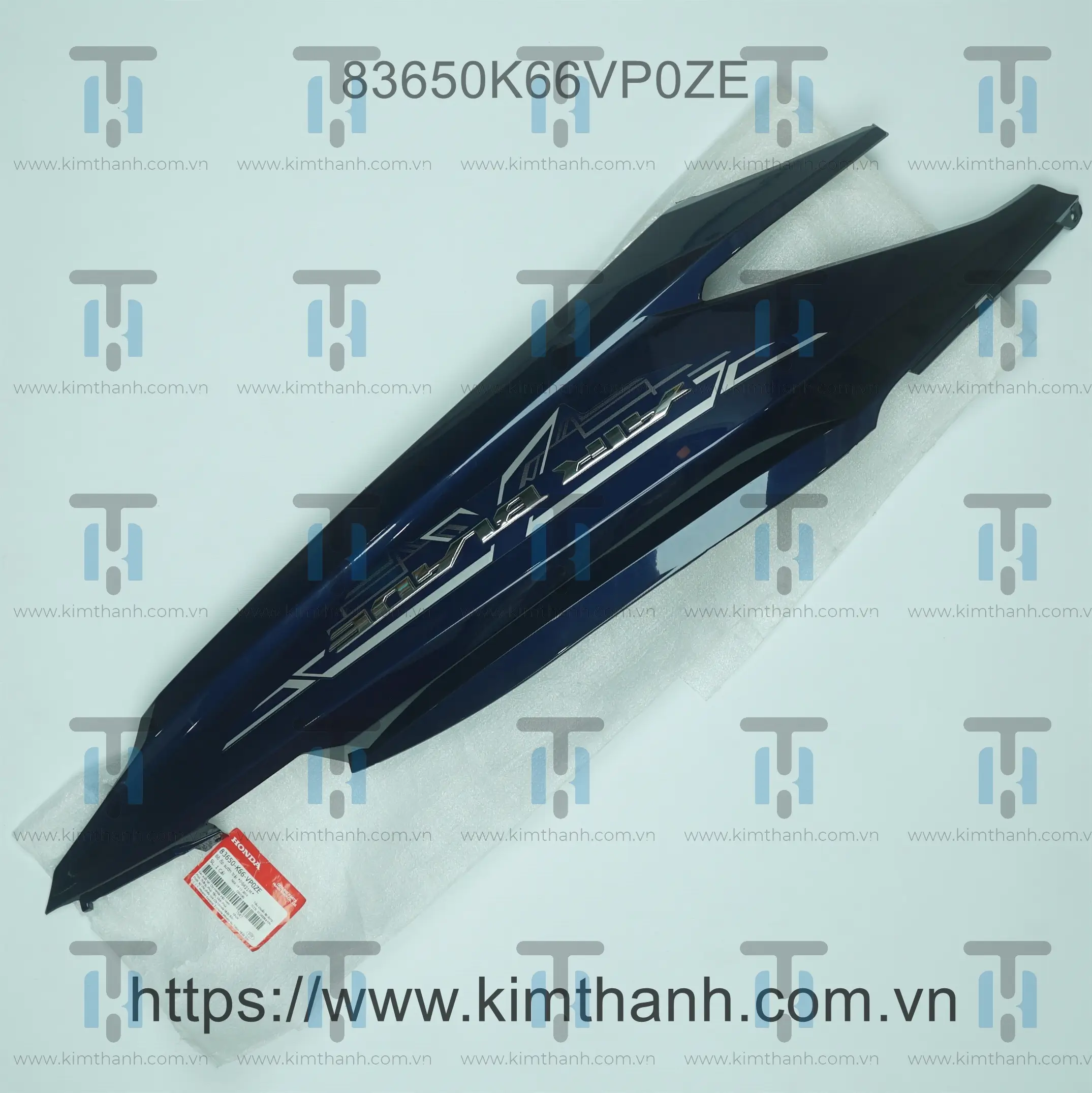 Ốp sườn mực đậm trái tem xi 2019 Air Blade 2016 - 2019 đèn LED