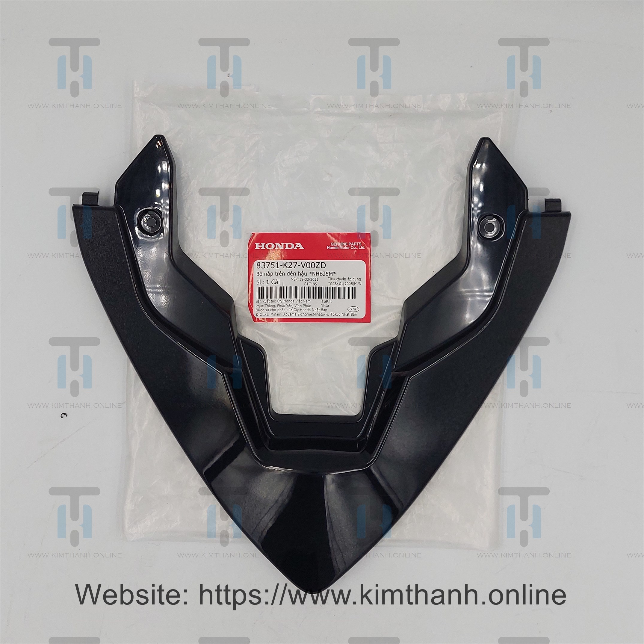 Nối ốp sườn trên đen bóng Air Blade 2013 - 2015 đèn cầu