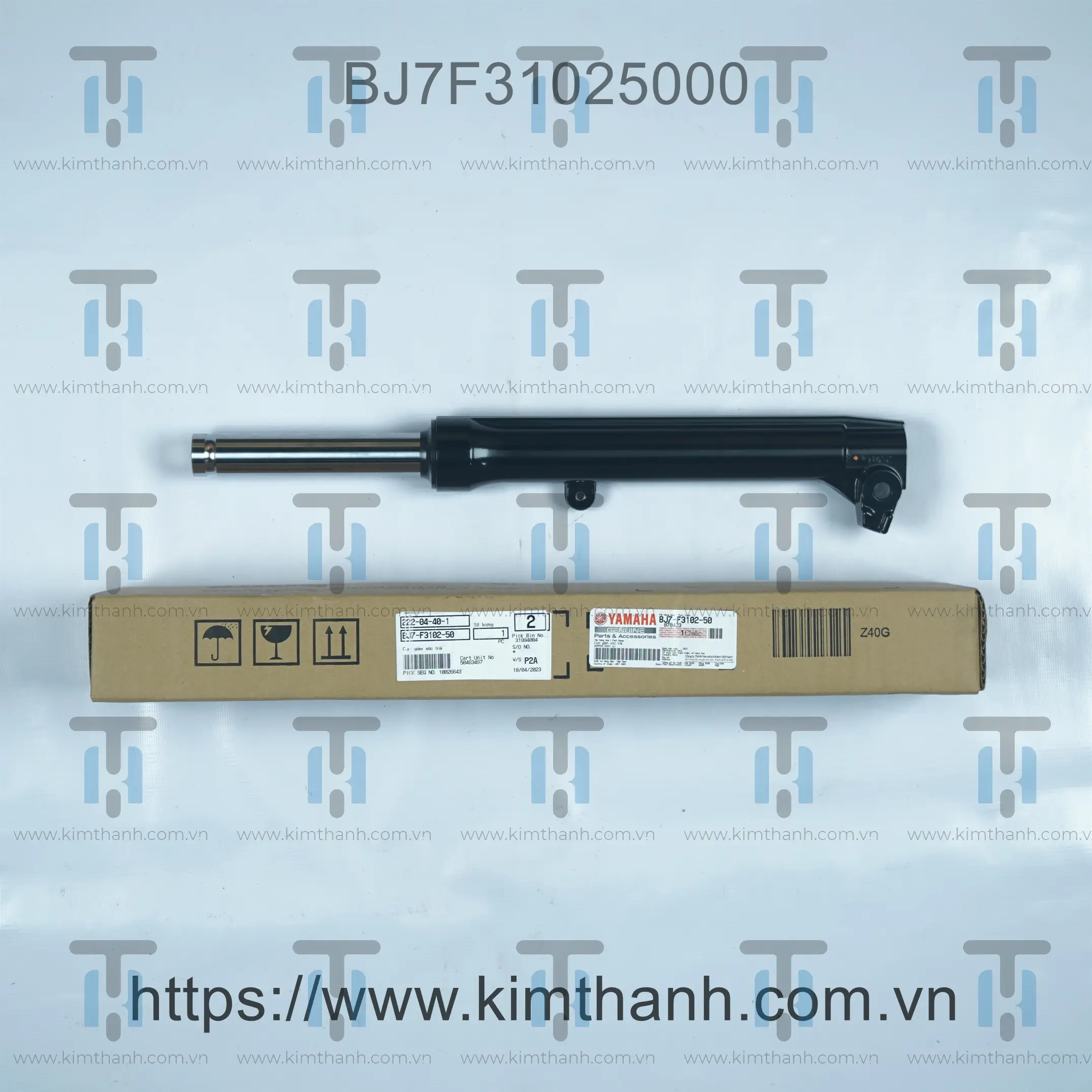 Phuộc trước đen trái Janus 2016