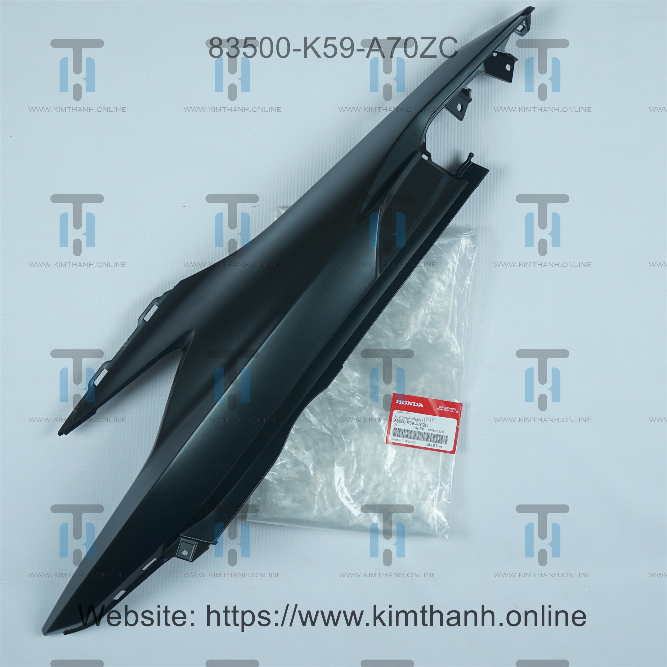 Ốp sườn đen mờ phải Click Honda Thái 2018 - 2021