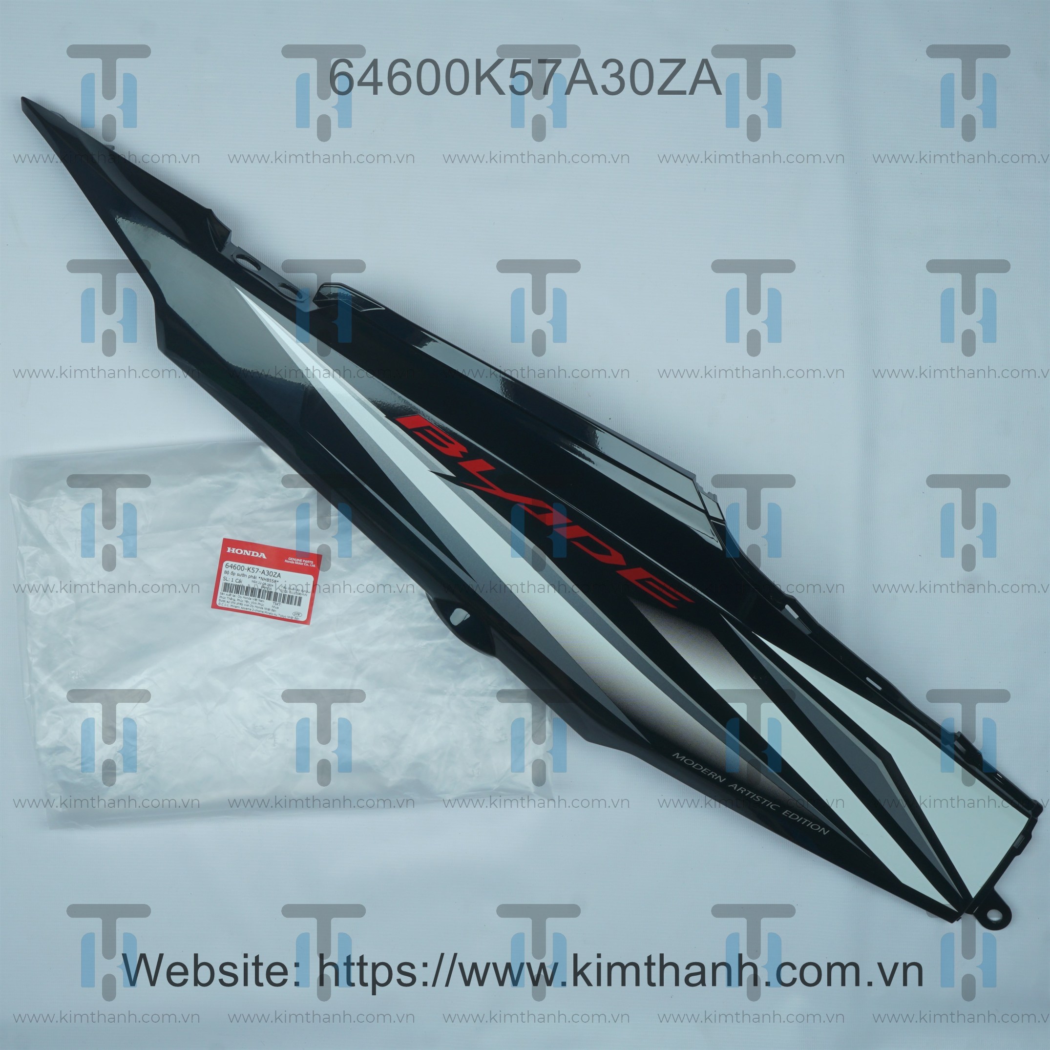Ốp sườn đen phải tem đỏ xám 2018 Wave Blade 2017