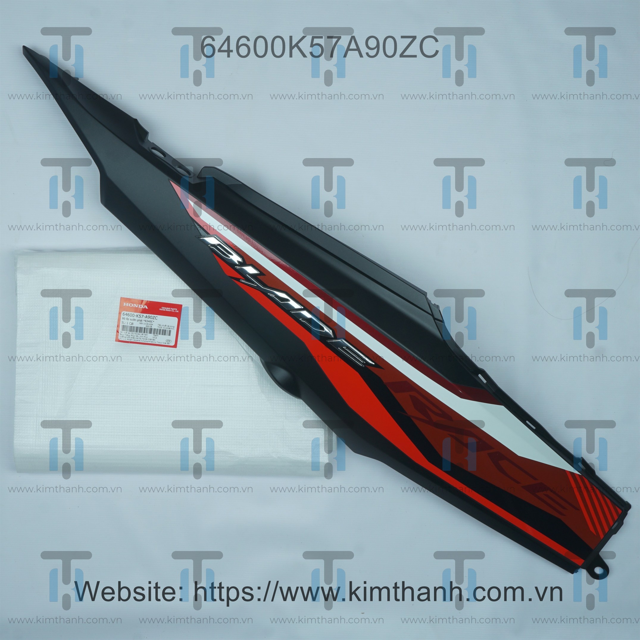 Ốp sườn đen mờ phải tem đỏ trắng 2020 Wave Blade 2017